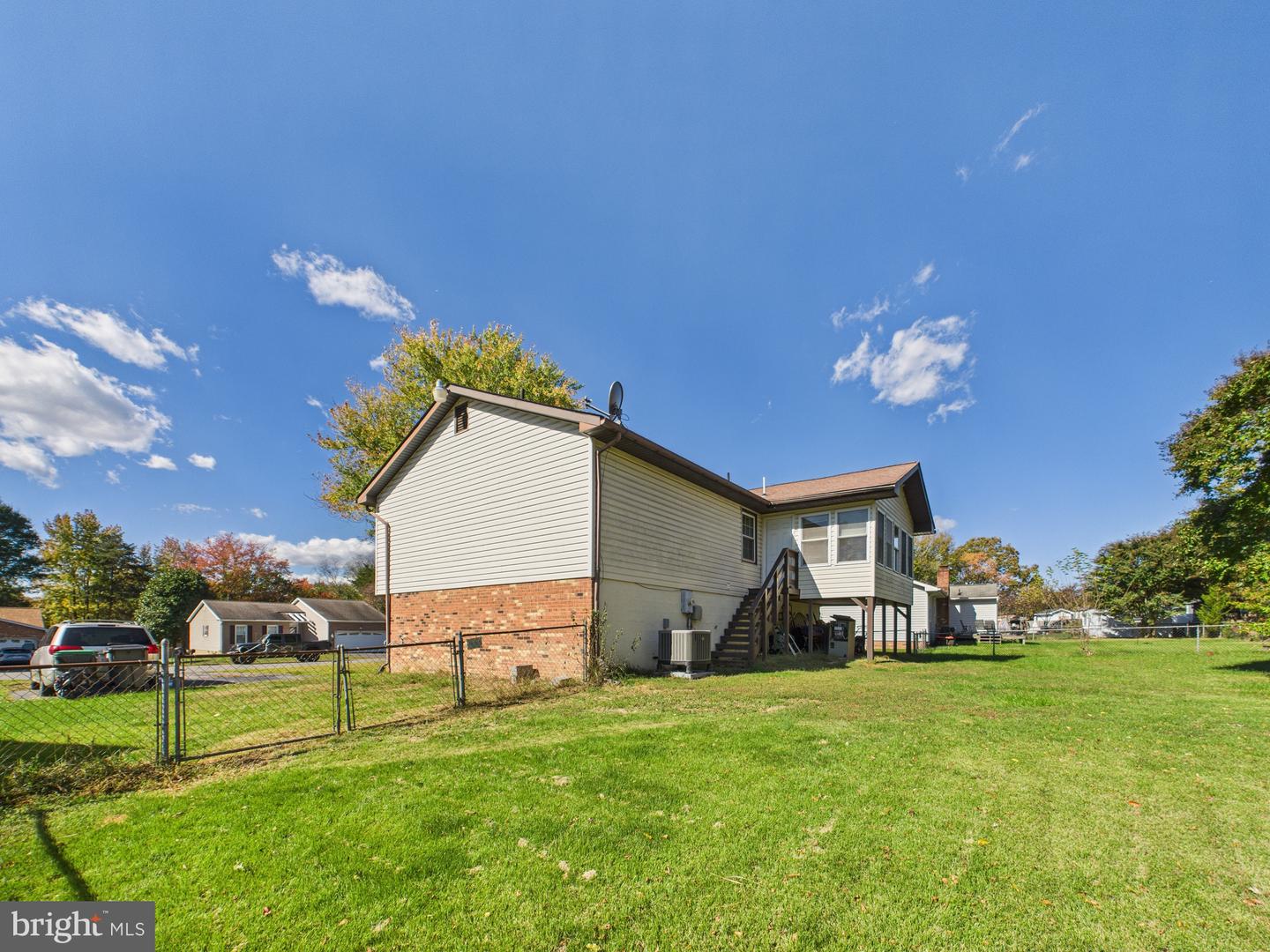 11807 ROOSEVELT RD, FREDERICKSBURG, Virginia 22407, 3 Bedrooms Bedrooms, ,3 BathroomsBathrooms,Residential,For sale,11807 ROOSEVELT RD,VASP2037244 MLS # VASP2037244 11807 ROOSEVELT RD, FREDERICKSBURG, Virginia 22407, 3 Bedrooms Bedrooms, ,3 BathroomsBathrooms,Residential,For sale,11807 ROOSEVELT RD,VASP2037244 MLS # VASP2037244