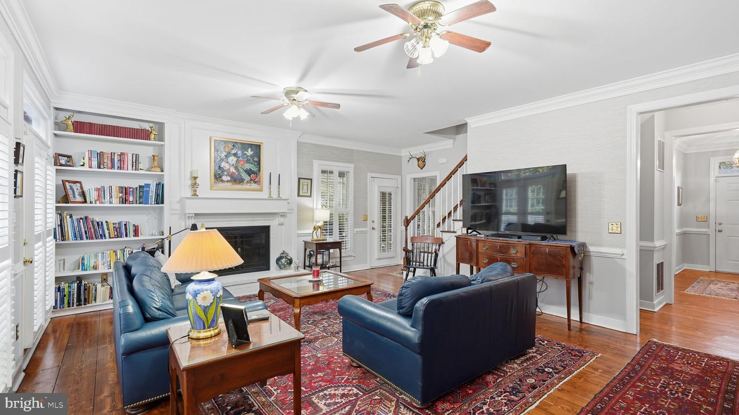 200 KENT AVE, FREDERICKSBURG, Virginia 22405, 4 Bedrooms Bedrooms, ,2 BathroomsBathrooms,Residential,For sale,200 KENT AVE,VAST2043740 MLS # VAST2043740