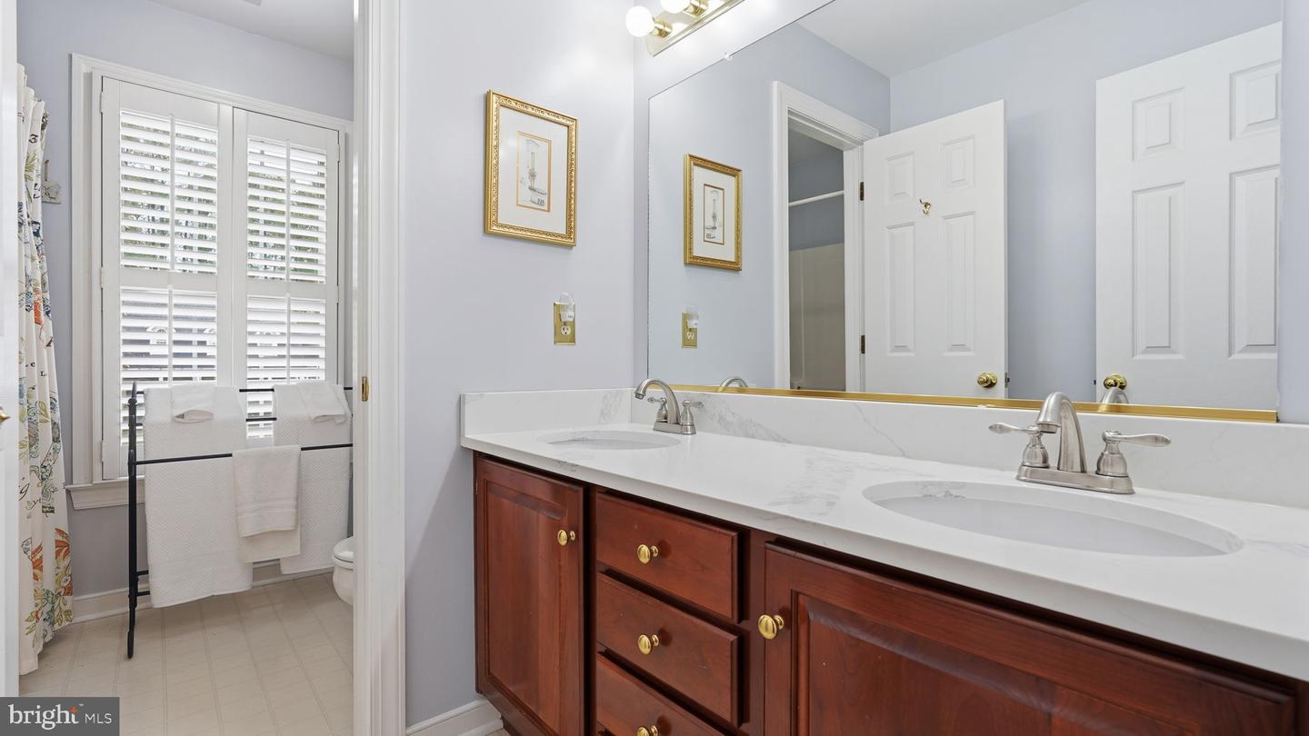 200 KENT AVE, FREDERICKSBURG, Virginia 22405, 4 Bedrooms Bedrooms, ,2 BathroomsBathrooms,Residential,For sale,200 KENT AVE,VAST2043740 MLS # VAST2043740