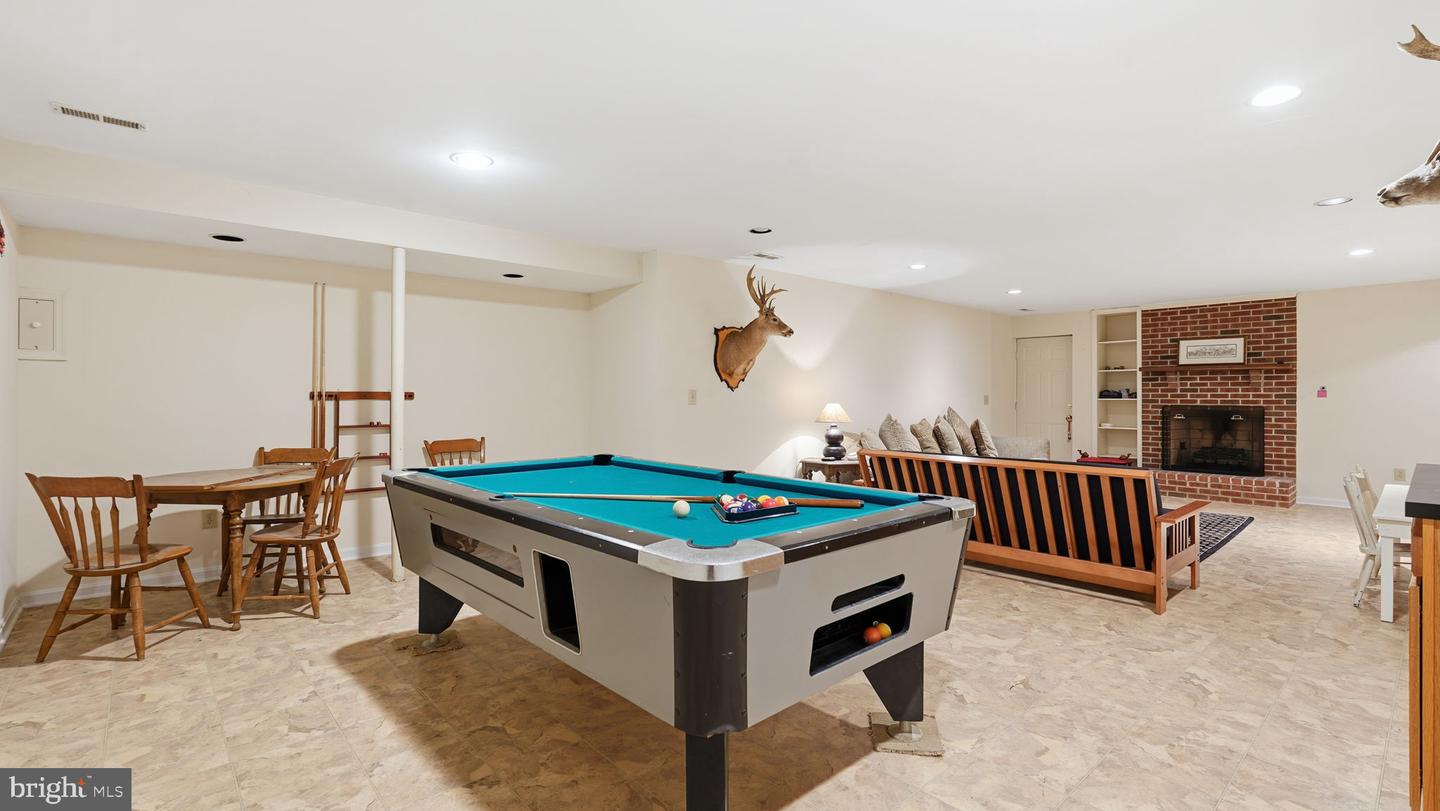 200 KENT AVE, FREDERICKSBURG, Virginia 22405, 4 Bedrooms Bedrooms, ,2 BathroomsBathrooms,Residential,For sale,200 KENT AVE,VAST2043740 MLS # VAST2043740