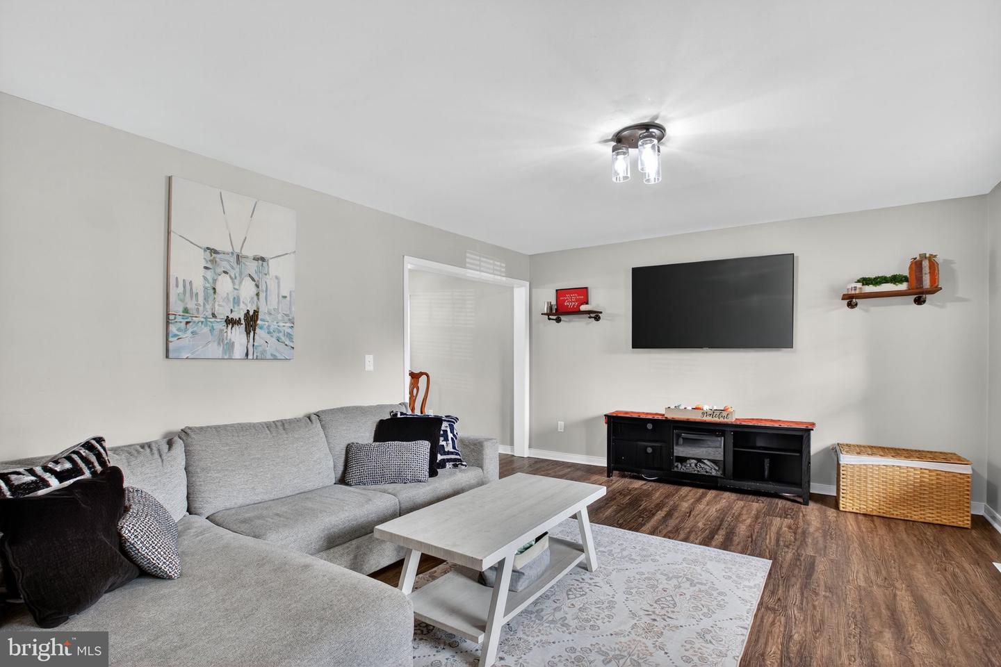 11402 WARNER DR, FREDERICKSBURG, Virginia 22407, 4 Bedrooms Bedrooms, 6 Rooms Rooms,2 BathroomsBathrooms,Residential,For sale,11402 WARNER DR,VASP2037180 MLS # VASP2037180 11402 WARNER DR, FREDERICKSBURG, Virginia 22407, 4 Bedrooms Bedrooms, 6 Rooms Rooms,2 BathroomsBathrooms,Residential,For sale,11402 WARNER DR,VASP2037180 MLS # VASP2037180