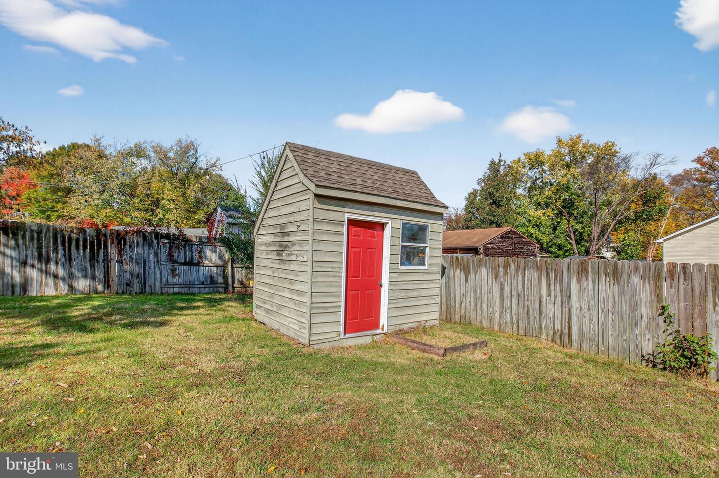 11402 WARNER DR, FREDERICKSBURG, Virginia 22407, 4 Bedrooms Bedrooms, 6 Rooms Rooms,2 BathroomsBathrooms,Residential,For sale,11402 WARNER DR,VASP2037180 MLS # VASP2037180 11402 WARNER DR, FREDERICKSBURG, Virginia 22407, 4 Bedrooms Bedrooms, 6 Rooms Rooms,2 BathroomsBathrooms,Residential,For sale,11402 WARNER DR,VASP2037180 MLS # VASP2037180