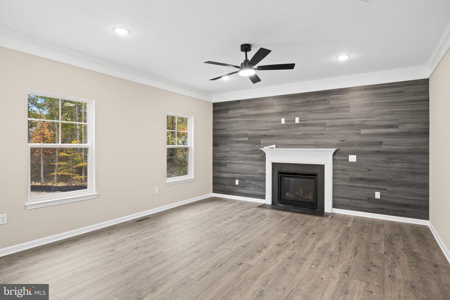 10902 THIEL CT, SPOTSYLVANIA, Virginia 22551, 4 Bedrooms Bedrooms, ,2 BathroomsBathrooms,Residential,For sale,10902 THIEL CT,VASP2037188 MLS # VASP2037188