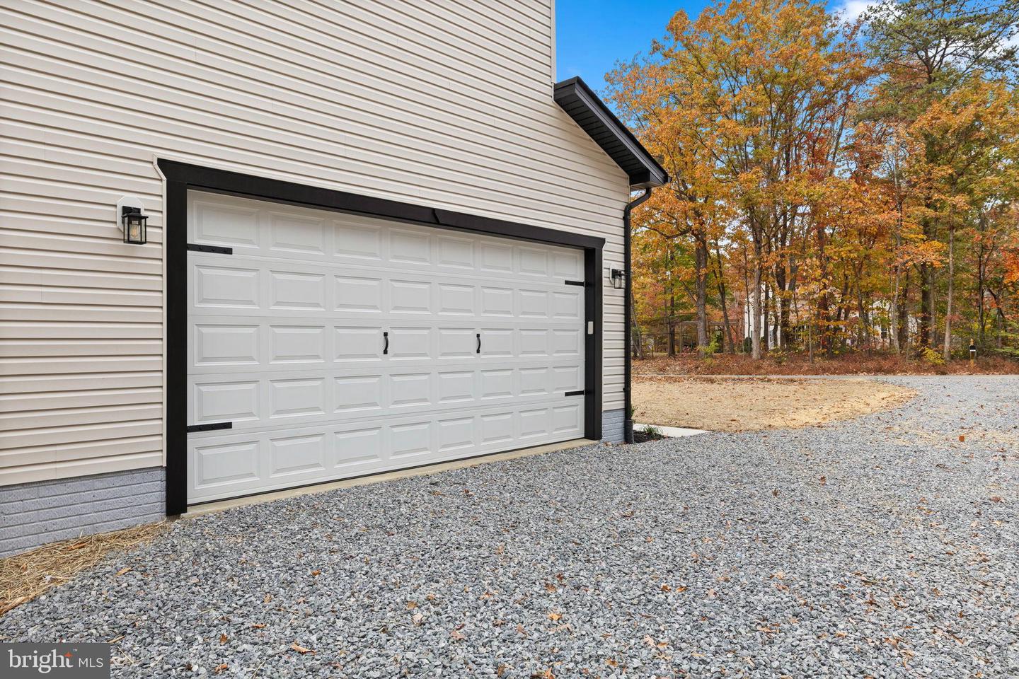 10902 THIEL CT, SPOTSYLVANIA, Virginia 22551, 4 Bedrooms Bedrooms, ,2 BathroomsBathrooms,Residential,For sale,10902 THIEL CT,VASP2037188 MLS # VASP2037188