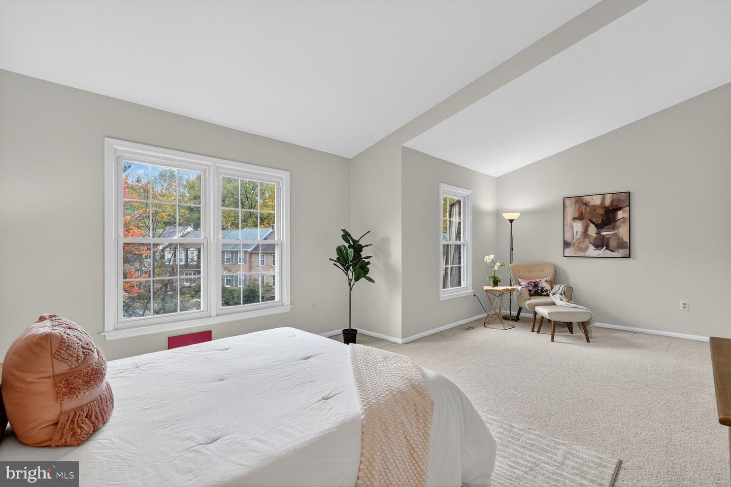 5820 IRON WILLOW CT, ALEXANDRIA, Virginia 22310, 3 Bedrooms Bedrooms, ,2 BathroomsBathrooms,Residential,For sale,5820 IRON WILLOW CT,VAFX2275988 MLS # VAFX2275988 5820 IRON WILLOW CT, ALEXANDRIA, Virginia 22310, 3 Bedrooms Bedrooms, ,2 BathroomsBathrooms,Residential,For sale,5820 IRON WILLOW CT,VAFX2275988 MLS # VAFX2275988