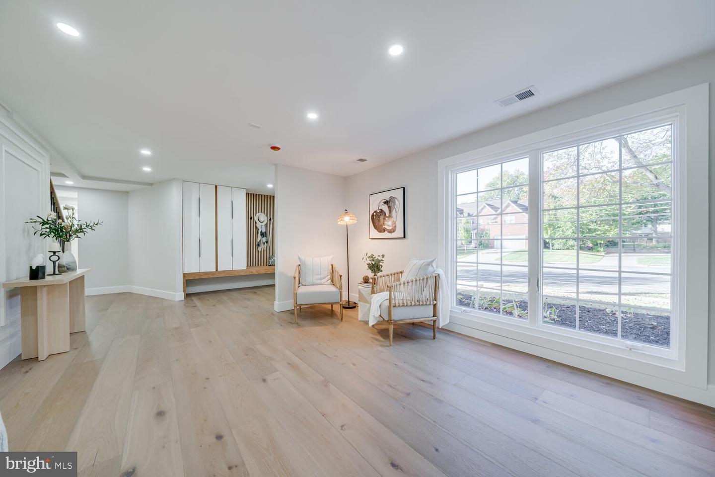 1801 GREAT FALLS ST, MCLEAN, Virginia 22101, 5 Bedrooms Bedrooms, ,4 BathroomsBathrooms,Residential,For sale,1801 GREAT FALLS ST,VAFX2276008 MLS # VAFX2276008 1801 GREAT FALLS ST, MCLEAN, Virginia 22101, 5 Bedrooms Bedrooms, ,4 BathroomsBathrooms,Residential,For sale,1801 GREAT FALLS ST,VAFX2276008 MLS # VAFX2276008