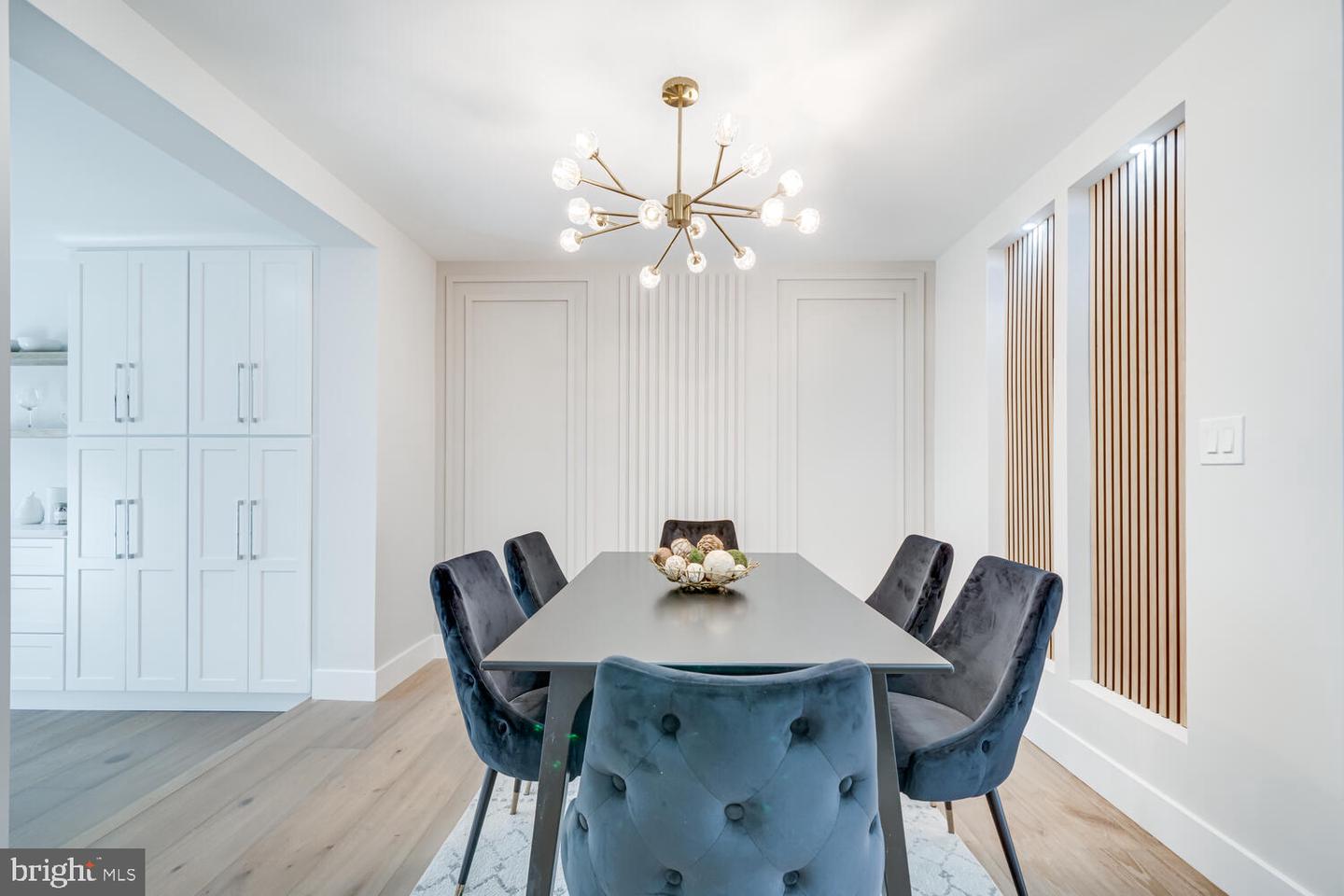 1801 GREAT FALLS ST, MCLEAN, Virginia 22101, 5 Bedrooms Bedrooms, ,4 BathroomsBathrooms,Residential,For sale,1801 GREAT FALLS ST,VAFX2276008 MLS # VAFX2276008 1801 GREAT FALLS ST, MCLEAN, Virginia 22101, 5 Bedrooms Bedrooms, ,4 BathroomsBathrooms,Residential,For sale,1801 GREAT FALLS ST,VAFX2276008 MLS # VAFX2276008