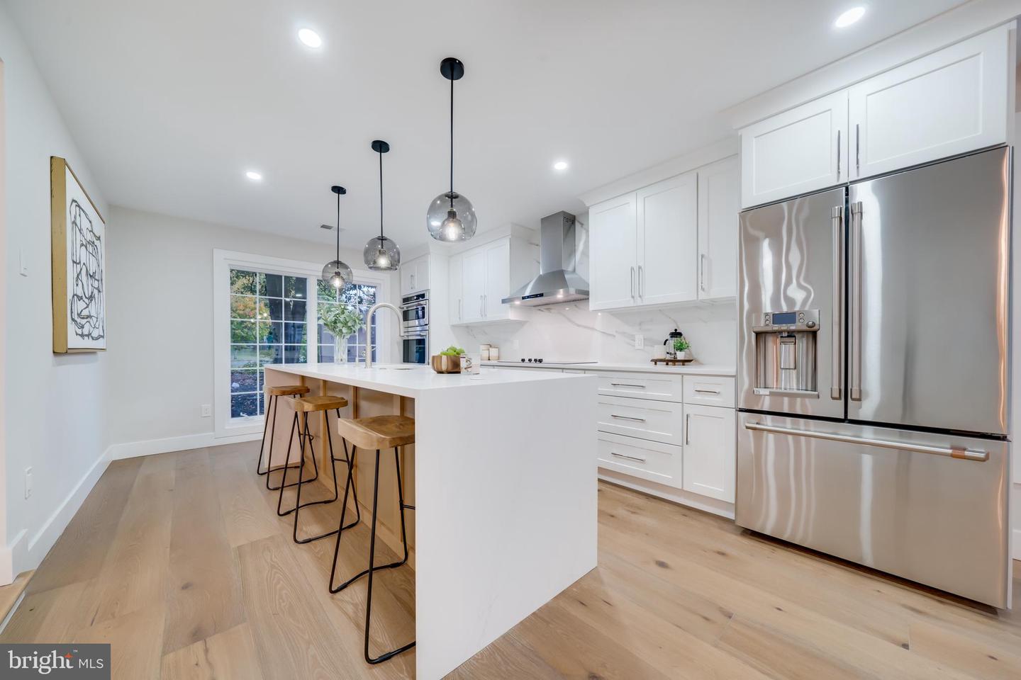 1801 GREAT FALLS ST, MCLEAN, Virginia 22101, 5 Bedrooms Bedrooms, ,4 BathroomsBathrooms,Residential,For sale,1801 GREAT FALLS ST,VAFX2276008 MLS # VAFX2276008 1801 GREAT FALLS ST, MCLEAN, Virginia 22101, 5 Bedrooms Bedrooms, ,4 BathroomsBathrooms,Residential,For sale,1801 GREAT FALLS ST,VAFX2276008 MLS # VAFX2276008