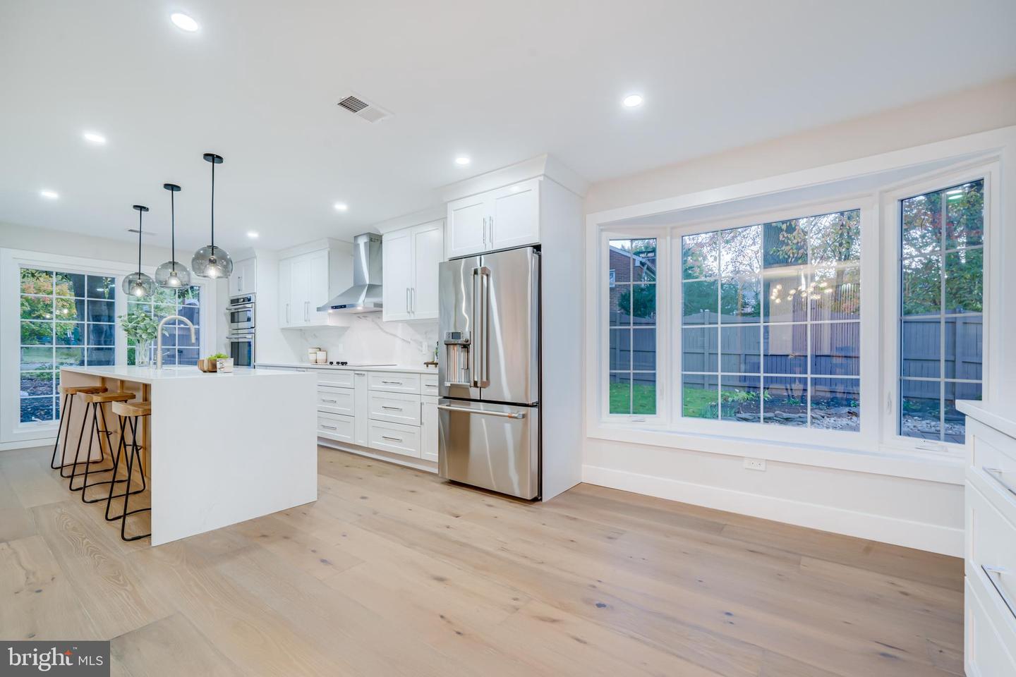 1801 GREAT FALLS ST, MCLEAN, Virginia 22101, 5 Bedrooms Bedrooms, ,4 BathroomsBathrooms,Residential,For sale,1801 GREAT FALLS ST,VAFX2276008 MLS # VAFX2276008 1801 GREAT FALLS ST, MCLEAN, Virginia 22101, 5 Bedrooms Bedrooms, ,4 BathroomsBathrooms,Residential,For sale,1801 GREAT FALLS ST,VAFX2276008 MLS # VAFX2276008