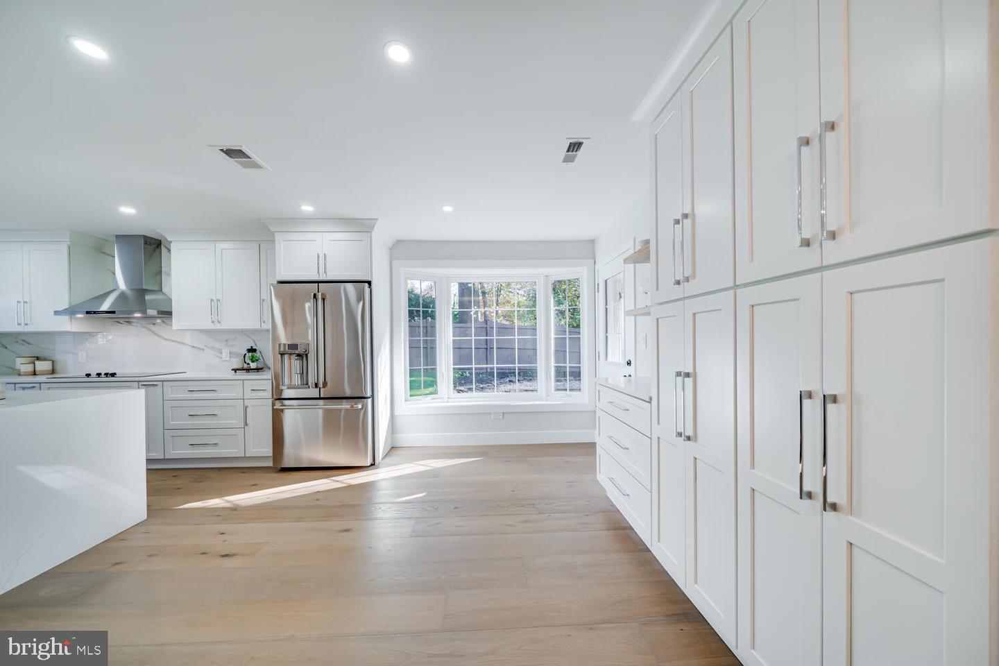 1801 GREAT FALLS ST, MCLEAN, Virginia 22101, 5 Bedrooms Bedrooms, ,4 BathroomsBathrooms,Residential,For sale,1801 GREAT FALLS ST,VAFX2276008 MLS # VAFX2276008 1801 GREAT FALLS ST, MCLEAN, Virginia 22101, 5 Bedrooms Bedrooms, ,4 BathroomsBathrooms,Residential,For sale,1801 GREAT FALLS ST,VAFX2276008 MLS # VAFX2276008