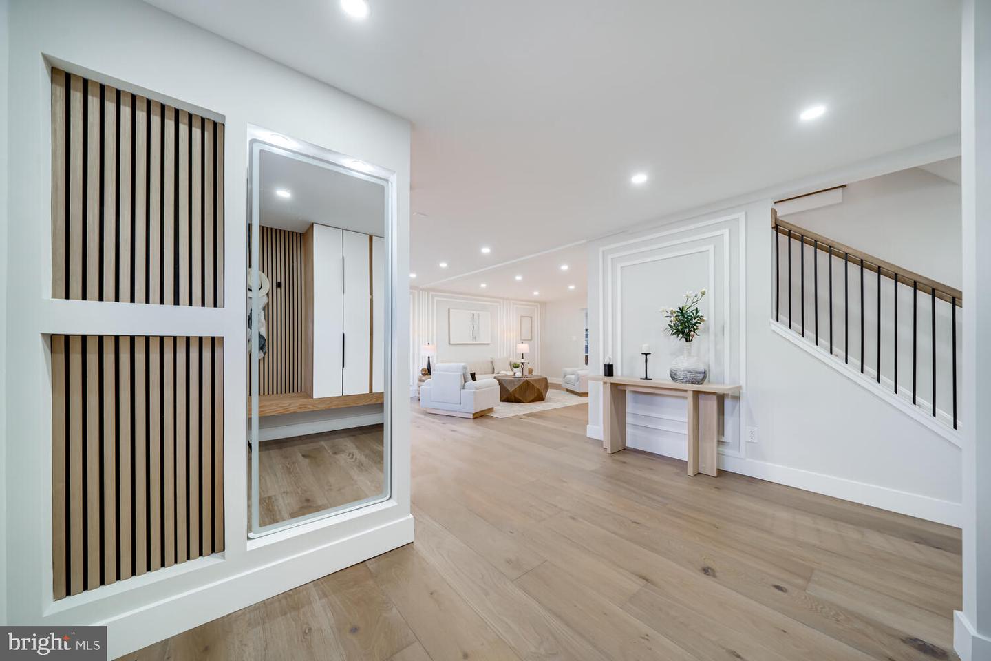 1801 GREAT FALLS ST, MCLEAN, Virginia 22101, 5 Bedrooms Bedrooms, ,4 BathroomsBathrooms,Residential,For sale,1801 GREAT FALLS ST,VAFX2276008 MLS # VAFX2276008 1801 GREAT FALLS ST, MCLEAN, Virginia 22101, 5 Bedrooms Bedrooms, ,4 BathroomsBathrooms,Residential,For sale,1801 GREAT FALLS ST,VAFX2276008 MLS # VAFX2276008