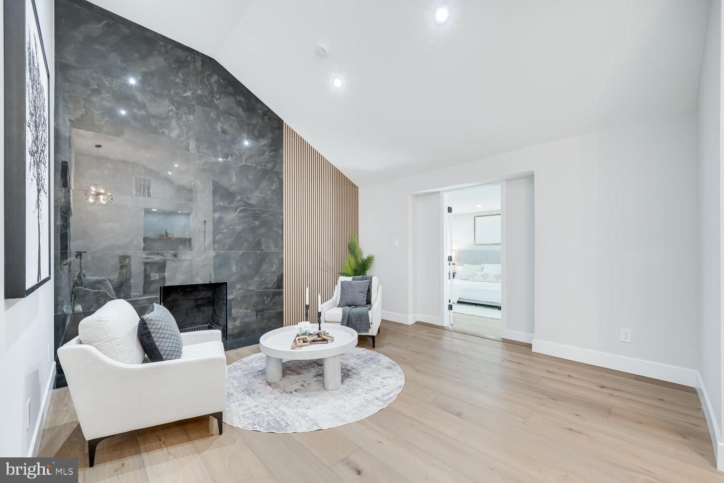 1801 GREAT FALLS ST, MCLEAN, Virginia 22101, 5 Bedrooms Bedrooms, ,4 BathroomsBathrooms,Residential,For sale,1801 GREAT FALLS ST,VAFX2276008 MLS # VAFX2276008 1801 GREAT FALLS ST, MCLEAN, Virginia 22101, 5 Bedrooms Bedrooms, ,4 BathroomsBathrooms,Residential,For sale,1801 GREAT FALLS ST,VAFX2276008 MLS # VAFX2276008