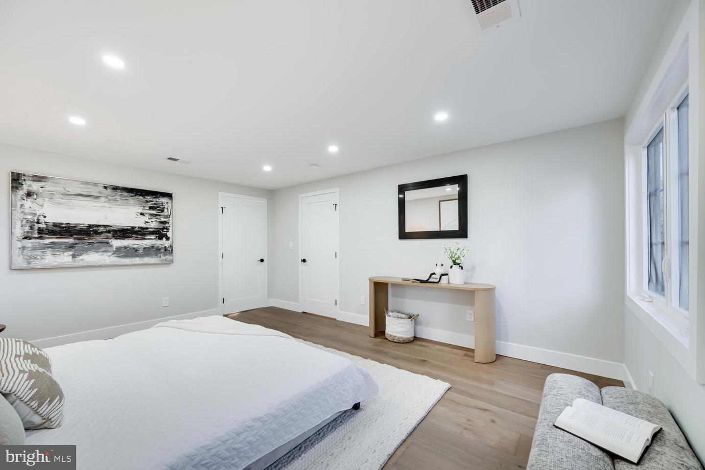 1801 GREAT FALLS ST, MCLEAN, Virginia 22101, 5 Bedrooms Bedrooms, ,4 BathroomsBathrooms,Residential,For sale,1801 GREAT FALLS ST,VAFX2276008 MLS # VAFX2276008 1801 GREAT FALLS ST, MCLEAN, Virginia 22101, 5 Bedrooms Bedrooms, ,4 BathroomsBathrooms,Residential,For sale,1801 GREAT FALLS ST,VAFX2276008 MLS # VAFX2276008