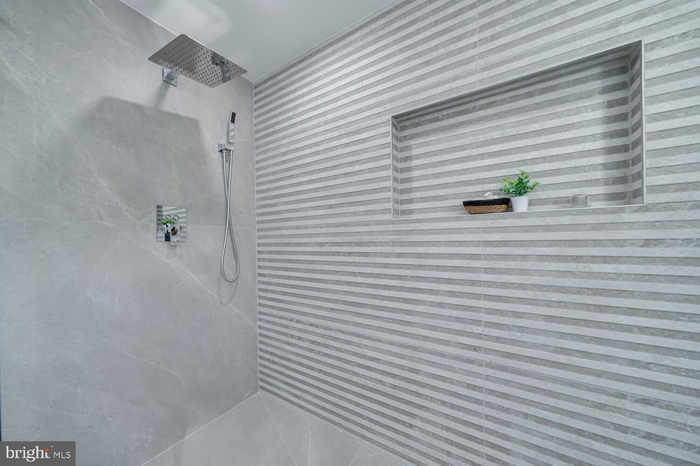 1801 GREAT FALLS ST, MCLEAN, Virginia 22101, 5 Bedrooms Bedrooms, ,4 BathroomsBathrooms,Residential,For sale,1801 GREAT FALLS ST,VAFX2276008 MLS # VAFX2276008 1801 GREAT FALLS ST, MCLEAN, Virginia 22101, 5 Bedrooms Bedrooms, ,4 BathroomsBathrooms,Residential,For sale,1801 GREAT FALLS ST,VAFX2276008 MLS # VAFX2276008