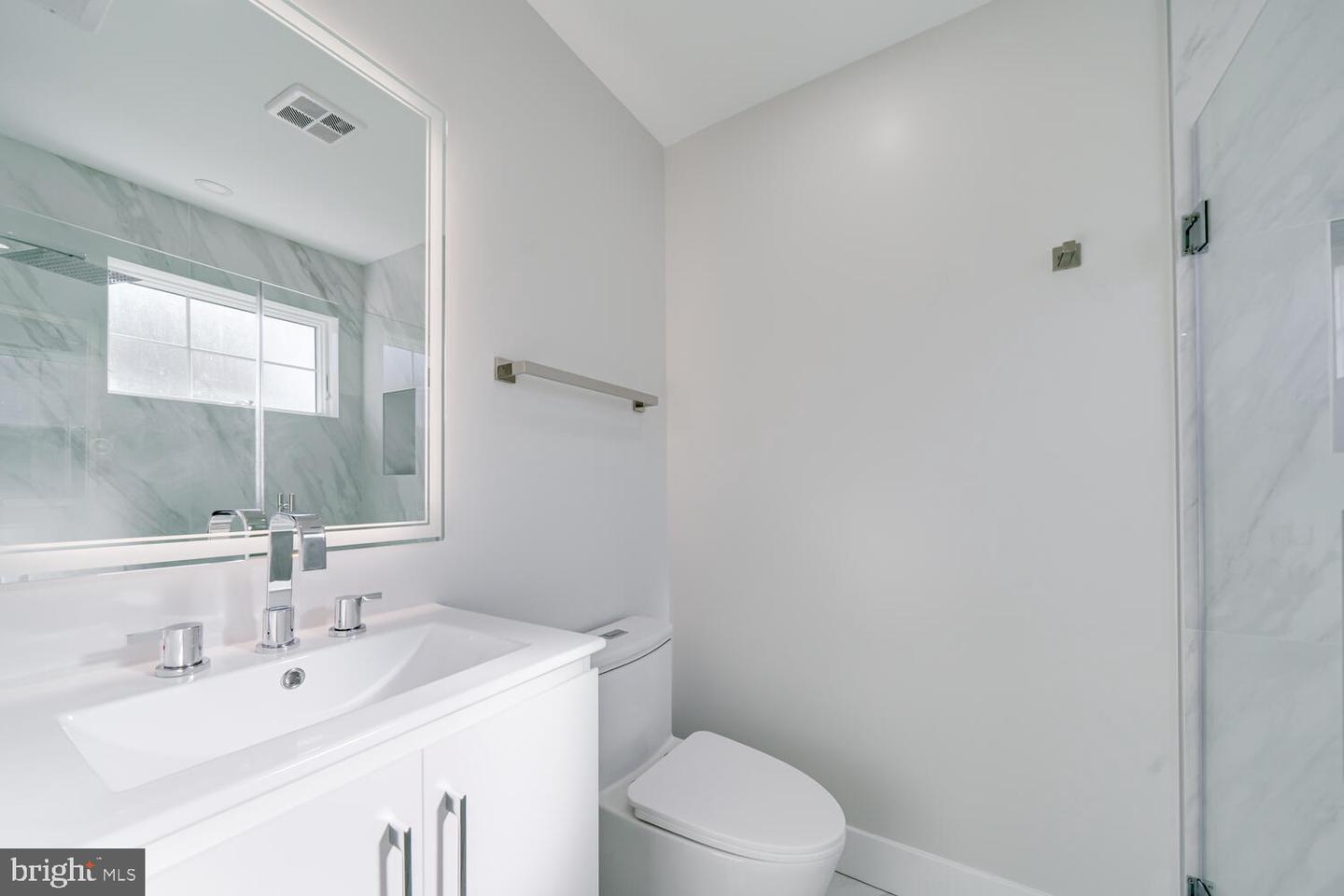 1801 GREAT FALLS ST, MCLEAN, Virginia 22101, 5 Bedrooms Bedrooms, ,4 BathroomsBathrooms,Residential,For sale,1801 GREAT FALLS ST,VAFX2276008 MLS # VAFX2276008 1801 GREAT FALLS ST, MCLEAN, Virginia 22101, 5 Bedrooms Bedrooms, ,4 BathroomsBathrooms,Residential,For sale,1801 GREAT FALLS ST,VAFX2276008 MLS # VAFX2276008