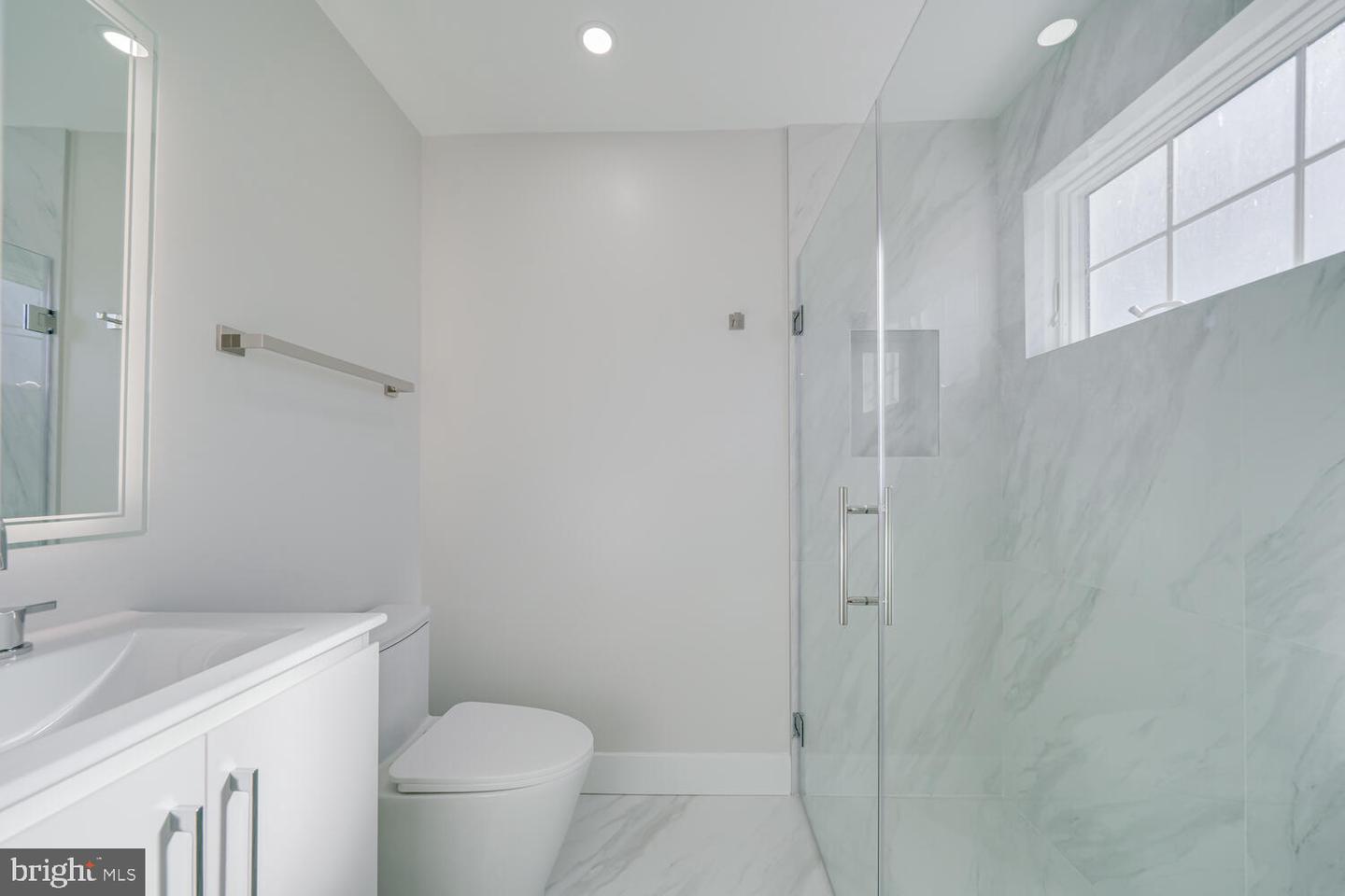 1801 GREAT FALLS ST, MCLEAN, Virginia 22101, 5 Bedrooms Bedrooms, ,4 BathroomsBathrooms,Residential,For sale,1801 GREAT FALLS ST,VAFX2276008 MLS # VAFX2276008 1801 GREAT FALLS ST, MCLEAN, Virginia 22101, 5 Bedrooms Bedrooms, ,4 BathroomsBathrooms,Residential,For sale,1801 GREAT FALLS ST,VAFX2276008 MLS # VAFX2276008