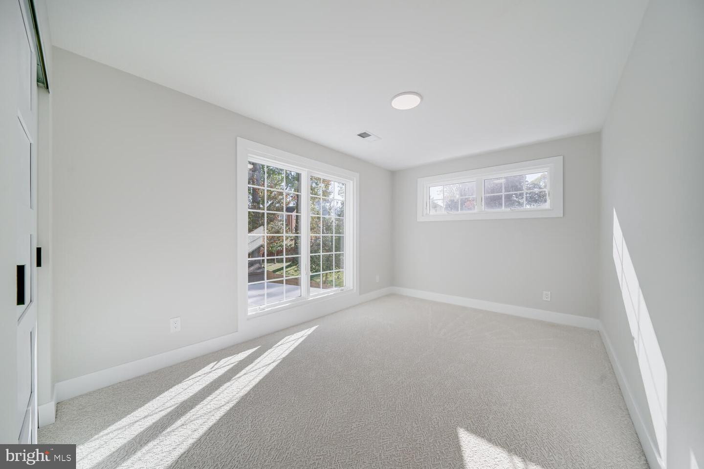 1801 GREAT FALLS ST, MCLEAN, Virginia 22101, 5 Bedrooms Bedrooms, ,4 BathroomsBathrooms,Residential,For sale,1801 GREAT FALLS ST,VAFX2276008 MLS # VAFX2276008 1801 GREAT FALLS ST, MCLEAN, Virginia 22101, 5 Bedrooms Bedrooms, ,4 BathroomsBathrooms,Residential,For sale,1801 GREAT FALLS ST,VAFX2276008 MLS # VAFX2276008