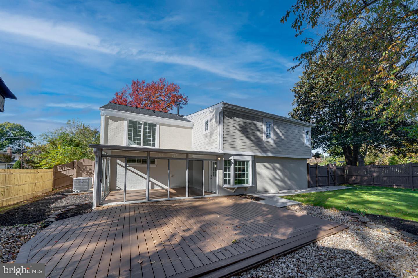 1801 GREAT FALLS ST, MCLEAN, Virginia 22101, 5 Bedrooms Bedrooms, ,4 BathroomsBathrooms,Residential,For sale,1801 GREAT FALLS ST,VAFX2276008 MLS # VAFX2276008 1801 GREAT FALLS ST, MCLEAN, Virginia 22101, 5 Bedrooms Bedrooms, ,4 BathroomsBathrooms,Residential,For sale,1801 GREAT FALLS ST,VAFX2276008 MLS # VAFX2276008