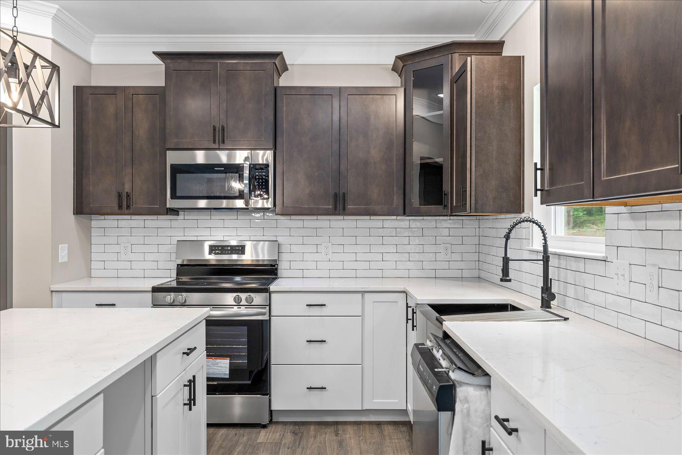 10904 THIEL CT, SPOTSYLVANIA, Virginia 22551, 4 Bedrooms Bedrooms, ,2 BathroomsBathrooms,Residential,For sale,10904 THIEL CT,VASP2037208 MLS # VASP2037208