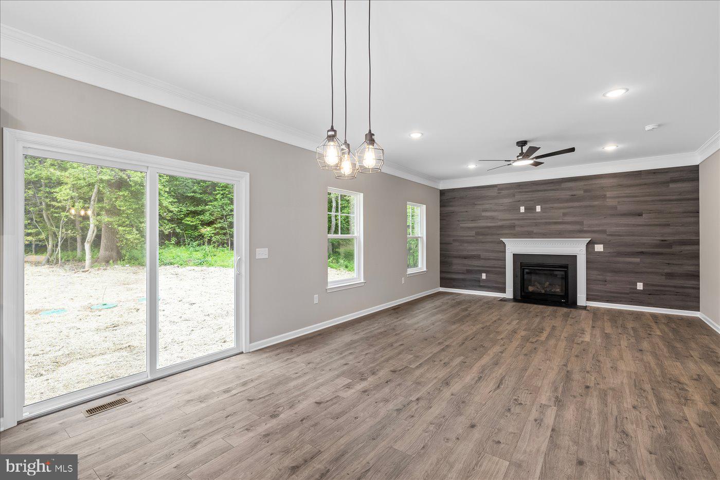 10904 THIEL CT, SPOTSYLVANIA, Virginia 22551, 4 Bedrooms Bedrooms, ,2 BathroomsBathrooms,Residential,For sale,10904 THIEL CT,VASP2037208 MLS # VASP2037208