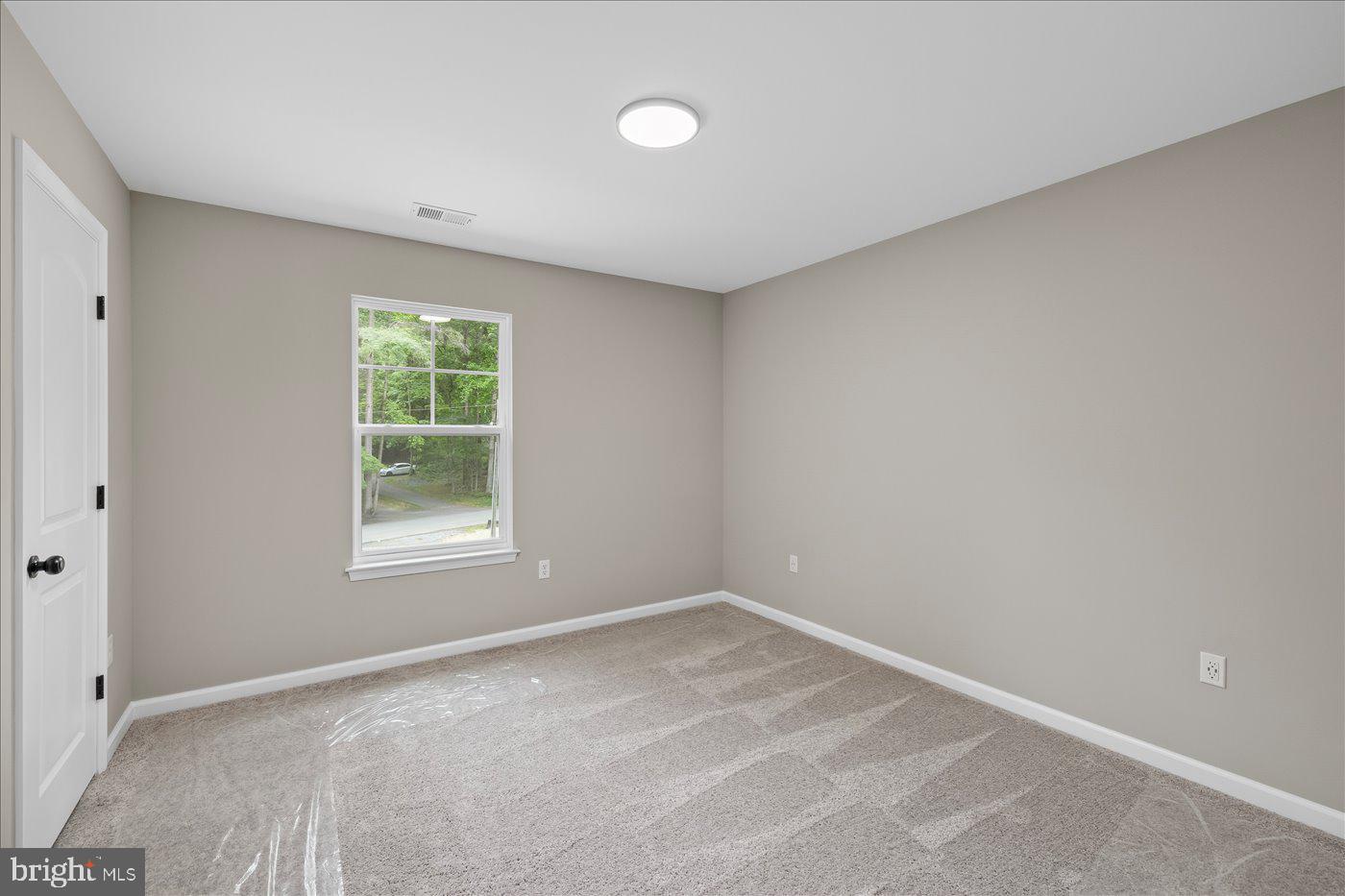 10904 THIEL CT, SPOTSYLVANIA, Virginia 22551, 4 Bedrooms Bedrooms, ,2 BathroomsBathrooms,Residential,For sale,10904 THIEL CT,VASP2037208 MLS # VASP2037208