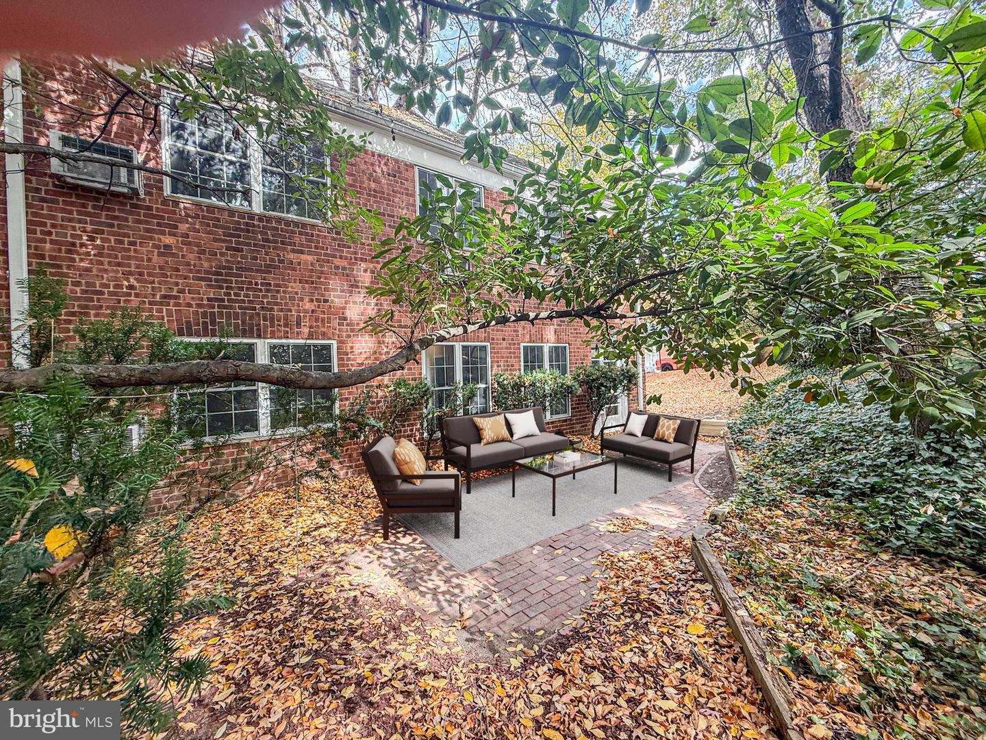 3492 MARTHA CUSTIS DR, ALEXANDRIA, Virginia 22302, 3 Bedrooms Bedrooms, ,2 BathroomsBathrooms,Residential,For sale,3492 MARTHA CUSTIS DR,VAAX2051210 MLS # VAAX2051210