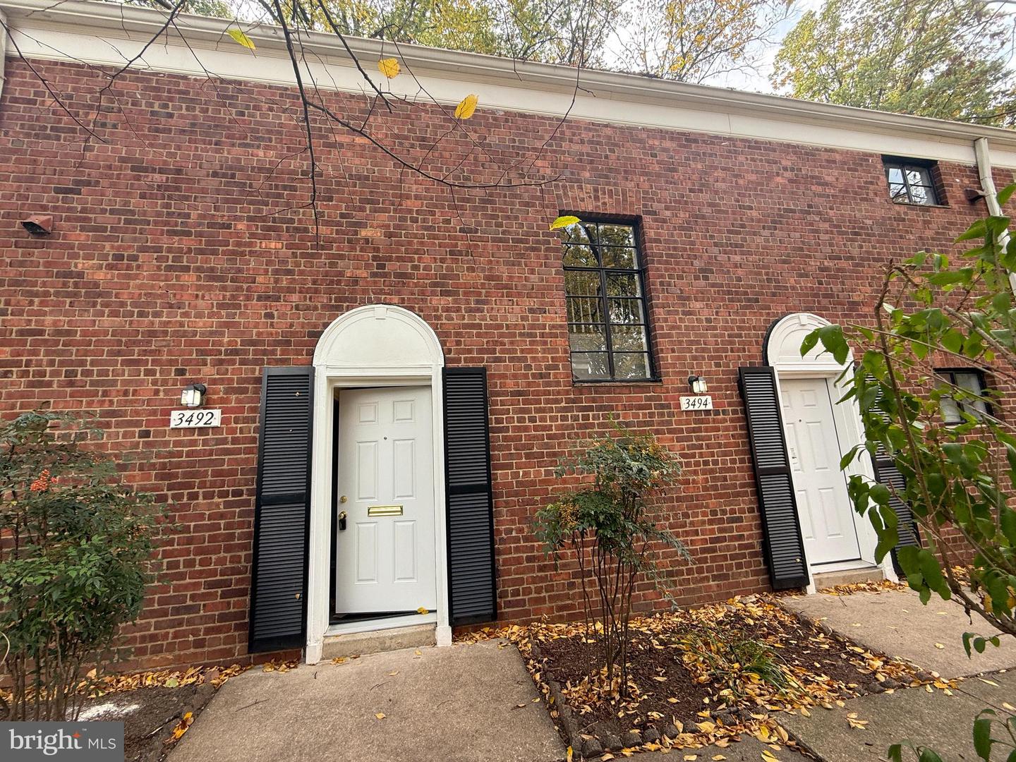 3492 MARTHA CUSTIS DR, ALEXANDRIA, Virginia 22302, 3 Bedrooms Bedrooms, ,2 BathroomsBathrooms,Residential,For sale,3492 MARTHA CUSTIS DR,VAAX2051210 MLS # VAAX2051210