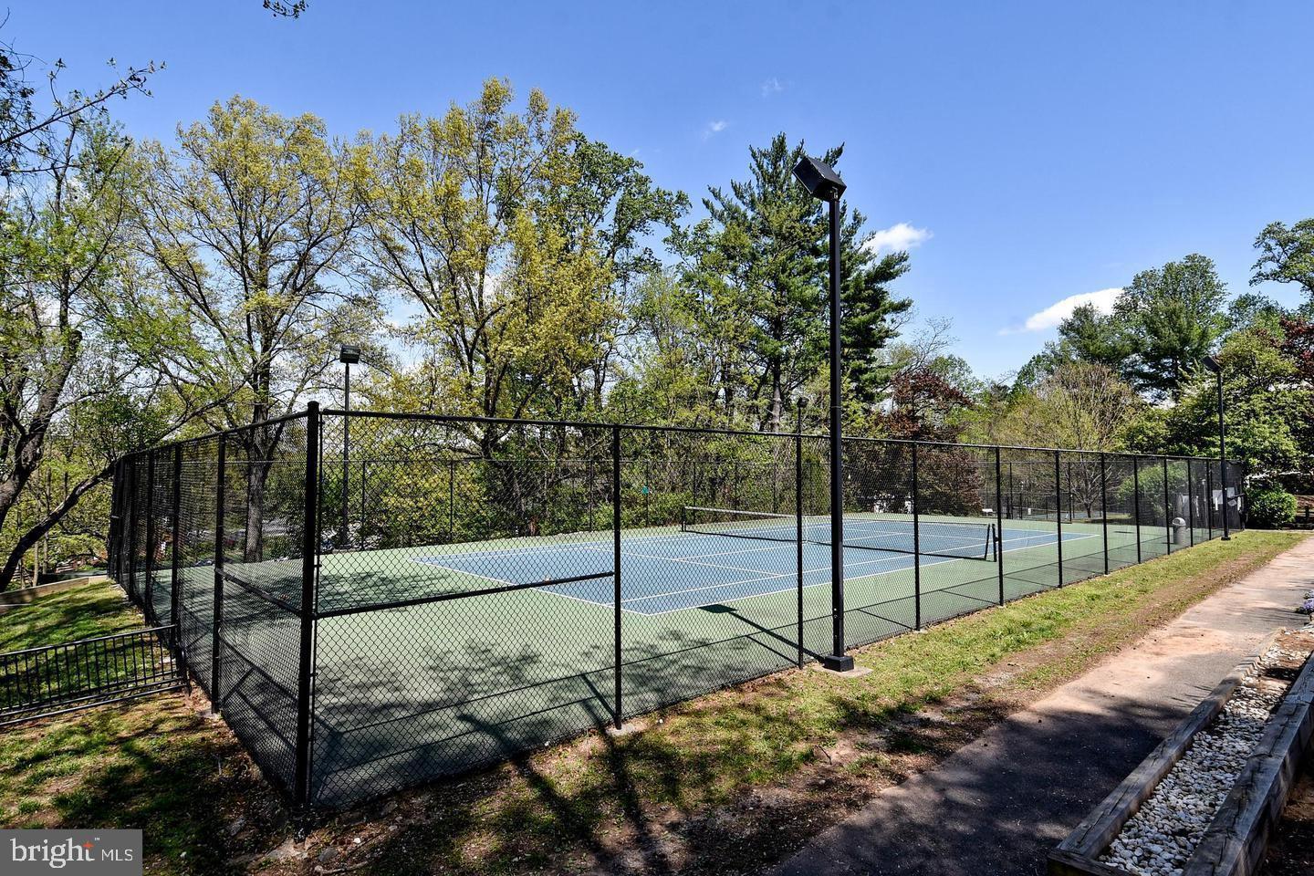 3492 MARTHA CUSTIS DR, ALEXANDRIA, Virginia 22302, 3 Bedrooms Bedrooms, ,2 BathroomsBathrooms,Residential,For sale,3492 MARTHA CUSTIS DR,VAAX2051210 MLS # VAAX2051210