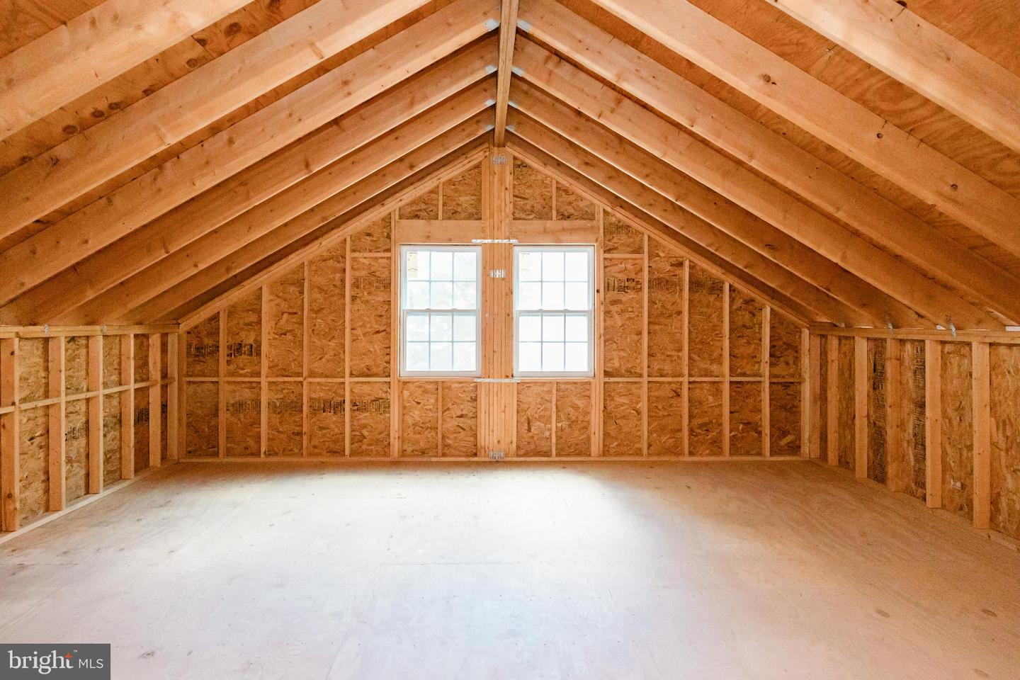 9720 FIVE OAKS RD, FAIRFAX, Virginia 22031, 6 Bedrooms Bedrooms, ,4 BathroomsBathrooms,Residential,For sale,9720 FIVE OAKS RD,VAFX2276348 MLS # VAFX2276348