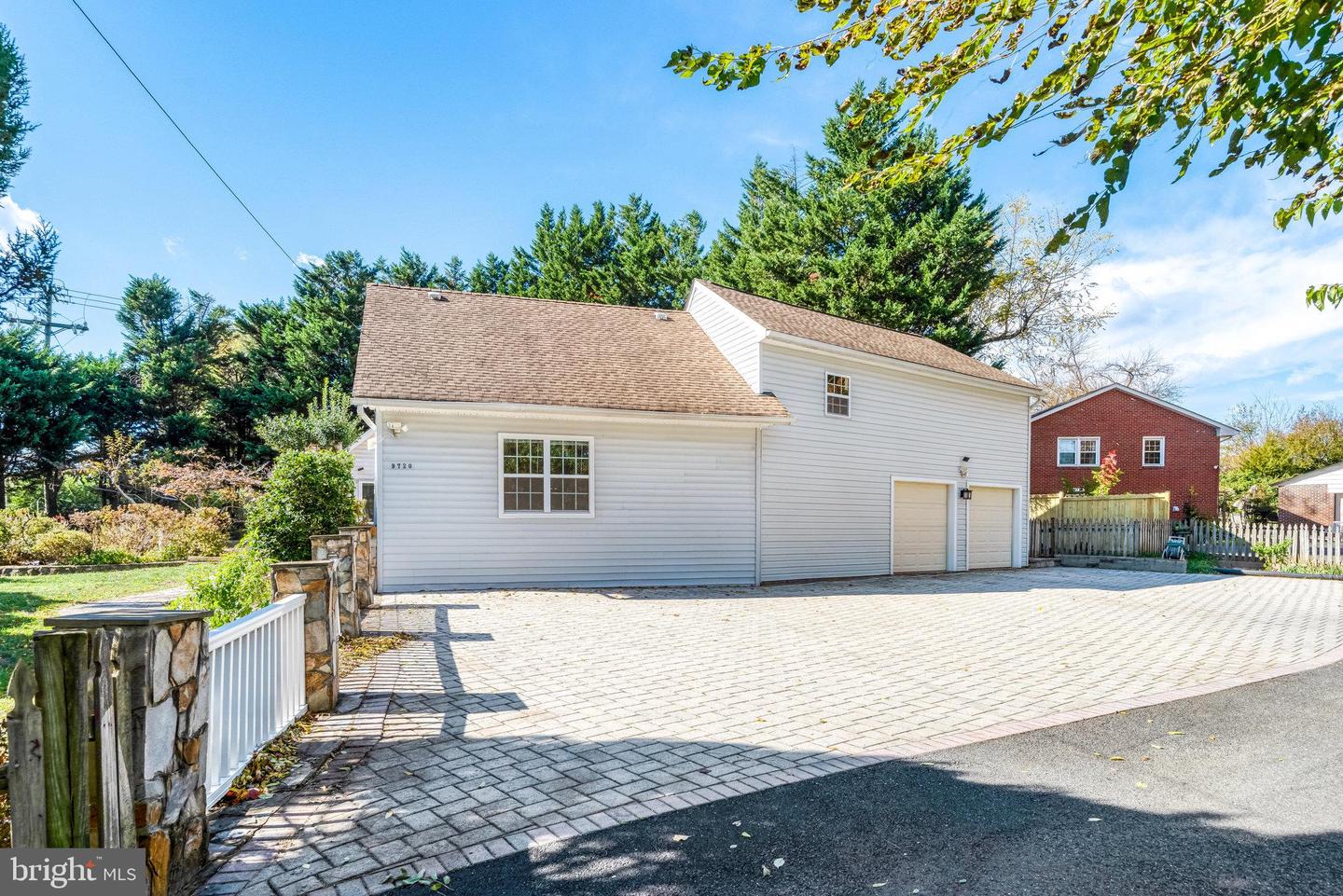 9720 FIVE OAKS RD, FAIRFAX, Virginia 22031, 6 Bedrooms Bedrooms, ,4 BathroomsBathrooms,Residential,For sale,9720 FIVE OAKS RD,VAFX2276348 MLS # VAFX2276348 9720 FIVE OAKS RD, FAIRFAX, Virginia 22031, 6 Bedrooms Bedrooms, ,4 BathroomsBathrooms,Residential,For sale,9720 FIVE OAKS RD,VAFX2276348 MLS # VAFX2276348