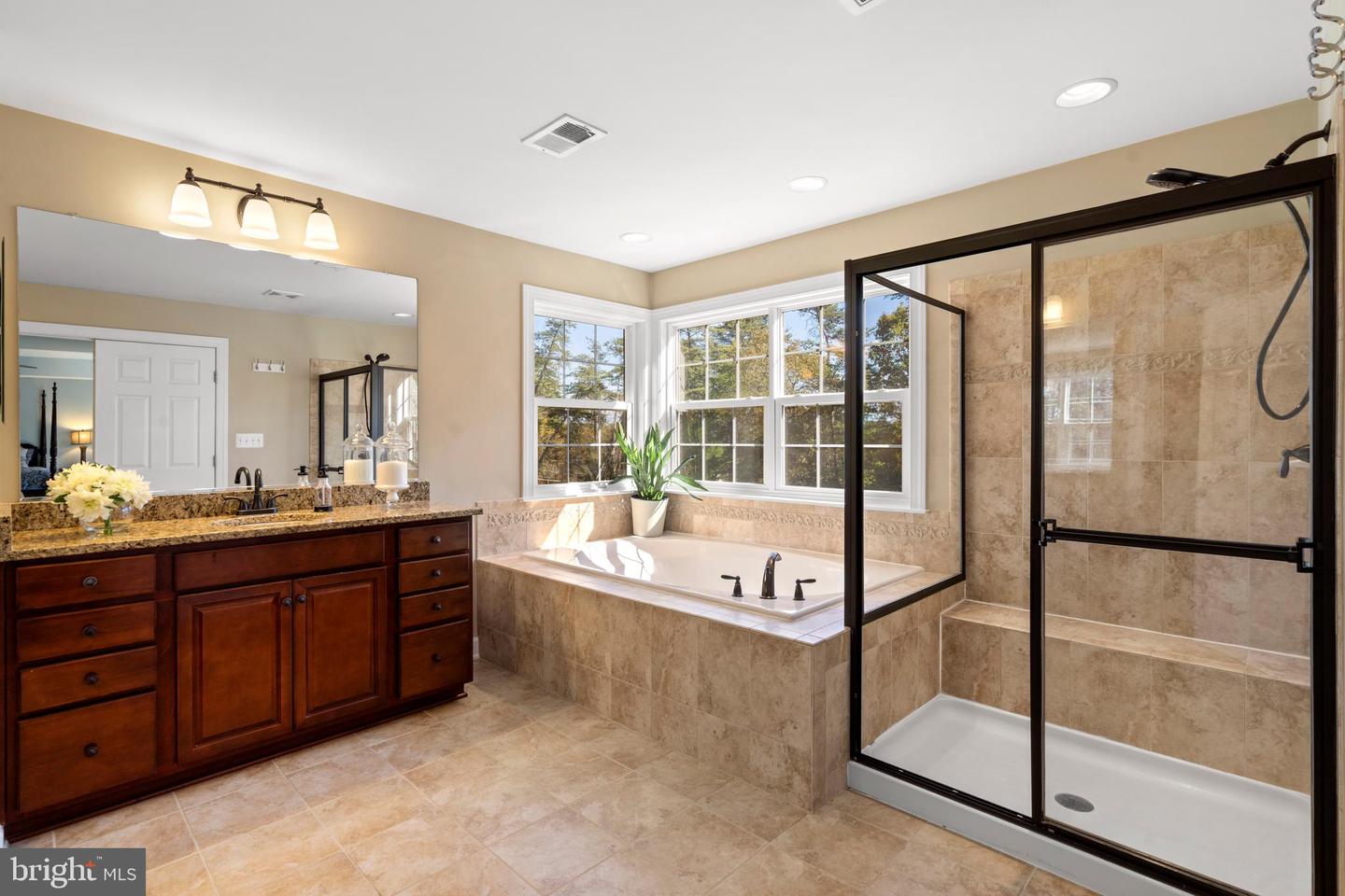 22320 PASTURE ROSE PL, BROADLANDS, Virginia 20148, 5 Bedrooms Bedrooms, ,4 BathroomsBathrooms,Residential,For sale,22320 PASTURE ROSE PL,VALO2109722 MLS # VALO2109722