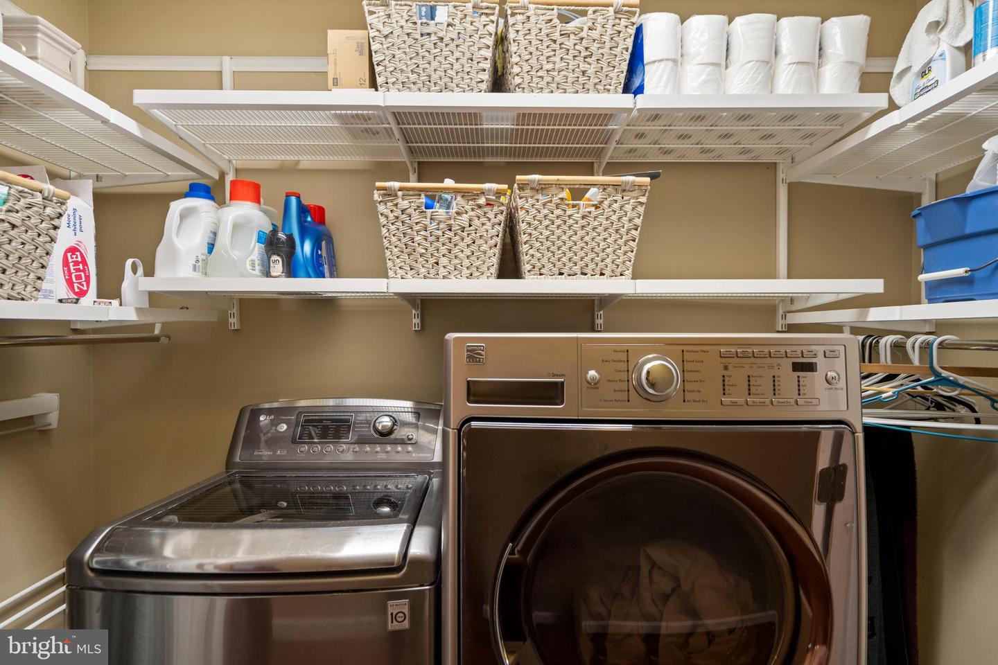 22320 PASTURE ROSE PL, BROADLANDS, Virginia 20148, 5 Bedrooms Bedrooms, ,4 BathroomsBathrooms,Residential,For sale,22320 PASTURE ROSE PL,VALO2109722 MLS # VALO2109722