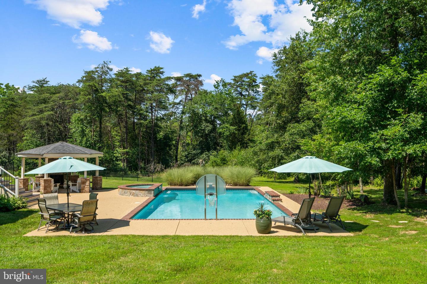 22320 PASTURE ROSE PL, BROADLANDS, Virginia 20148, 5 Bedrooms Bedrooms, ,4 BathroomsBathrooms,Residential,For sale,22320 PASTURE ROSE PL,VALO2109722 MLS # VALO2109722