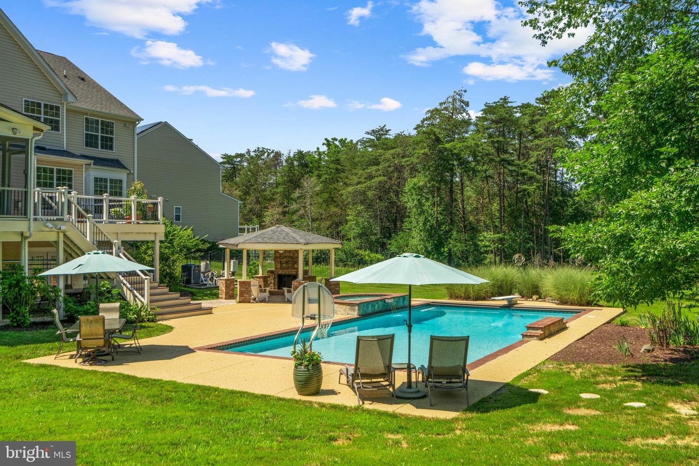 22320 PASTURE ROSE PL, BROADLANDS, Virginia 20148, 5 Bedrooms Bedrooms, ,4 BathroomsBathrooms,Residential,For sale,22320 PASTURE ROSE PL,VALO2109722 MLS # VALO2109722