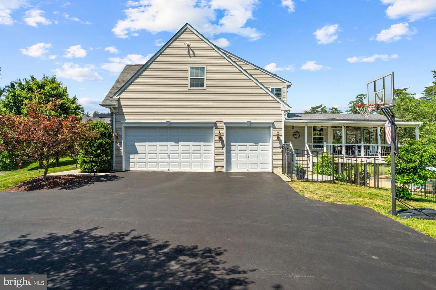 22320 PASTURE ROSE PL, BROADLANDS, Virginia 20148, 5 Bedrooms Bedrooms, ,4 BathroomsBathrooms,Residential,For sale,22320 PASTURE ROSE PL,VALO2109722 MLS # VALO2109722