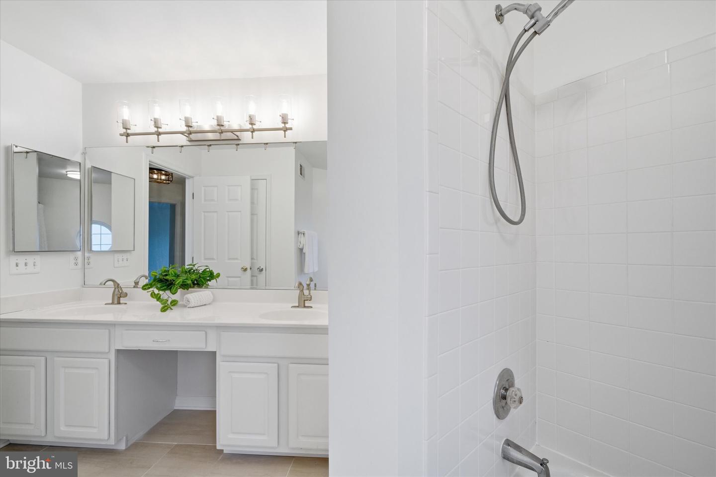 3116 WHITE DAISY PL, FAIRFAX, Virginia 22031, 4 Bedrooms Bedrooms, ,3 BathroomsBathrooms,Residential,For sale,3116 WHITE DAISY PL,VAFX2276404 MLS # VAFX2276404