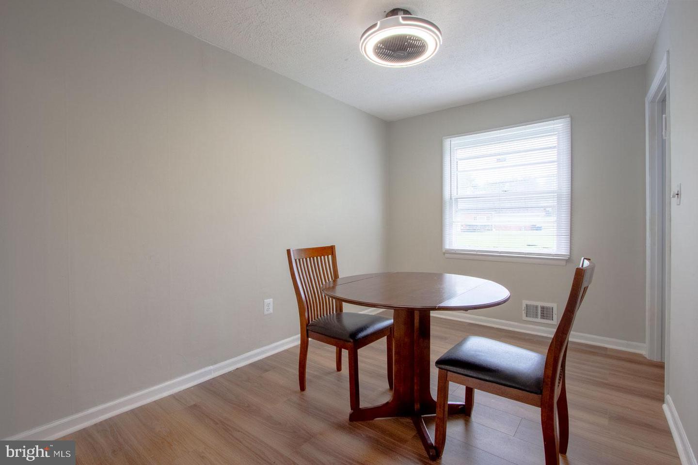 7924 MANASSAS DR, MANASSAS, Virginia 20111, 3 Bedrooms Bedrooms, ,3 BathroomsBathrooms,Residential,For sale,7924 MANASSAS DR,VAPW2106792 MLS # VAPW2106792