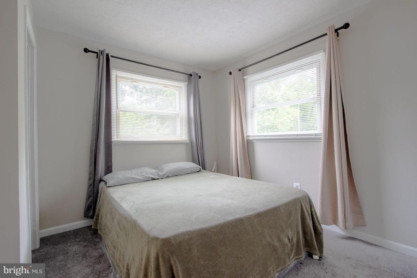 7924 MANASSAS DR, MANASSAS, Virginia 20111, 3 Bedrooms Bedrooms, ,3 BathroomsBathrooms,Residential,For sale,7924 MANASSAS DR,VAPW2106792 MLS # VAPW2106792