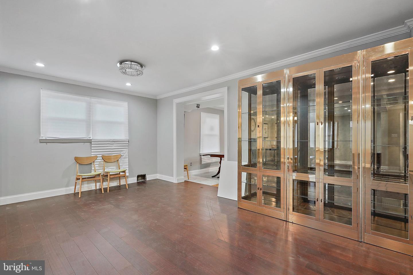 7419 FARNUM ST, SPRINGFIELD, Virginia 22151, 3 Bedrooms Bedrooms, 12 Rooms Rooms,2 BathroomsBathrooms,Residential,For sale,7419 FARNUM ST,VAFX2276442 MLS # VAFX2276442