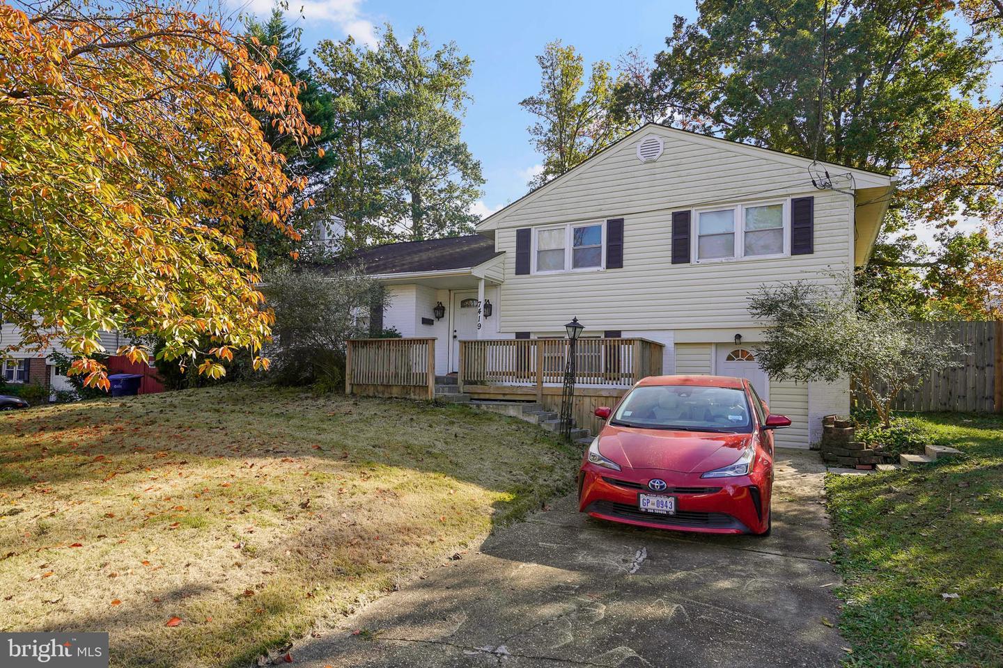 7419 FARNUM ST, SPRINGFIELD, Virginia 22151, 3 Bedrooms Bedrooms, 12 Rooms Rooms,2 BathroomsBathrooms,Residential,For sale,7419 FARNUM ST,VAFX2276442 MLS # VAFX2276442
