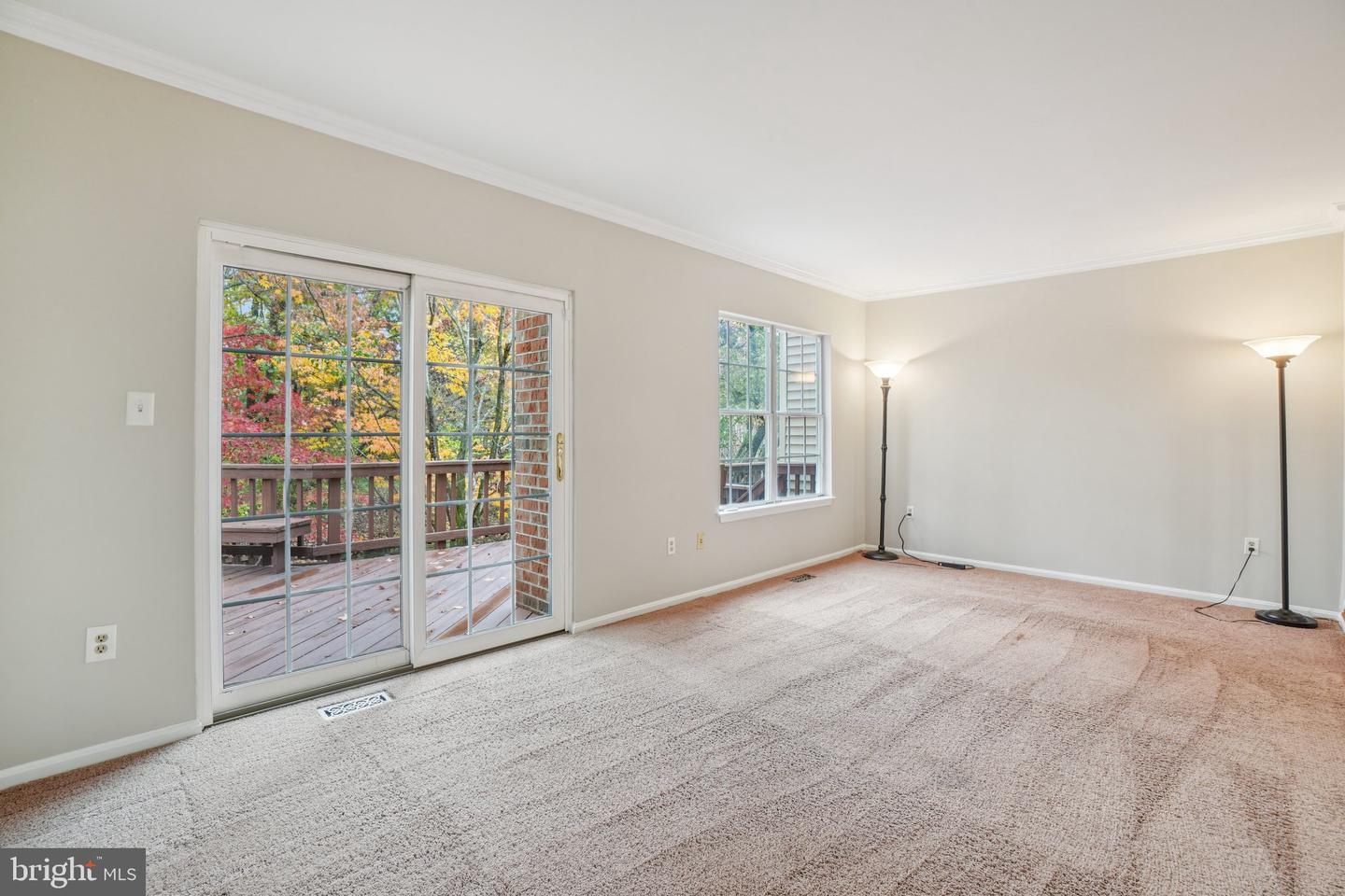 7814 SOLOMON SEAL DR, SPRINGFIELD, Virginia 22152, 3 Bedrooms Bedrooms, ,2 BathroomsBathrooms,Residential,For sale,7814 SOLOMON SEAL DR,VAFX2276526 MLS # VAFX2276526