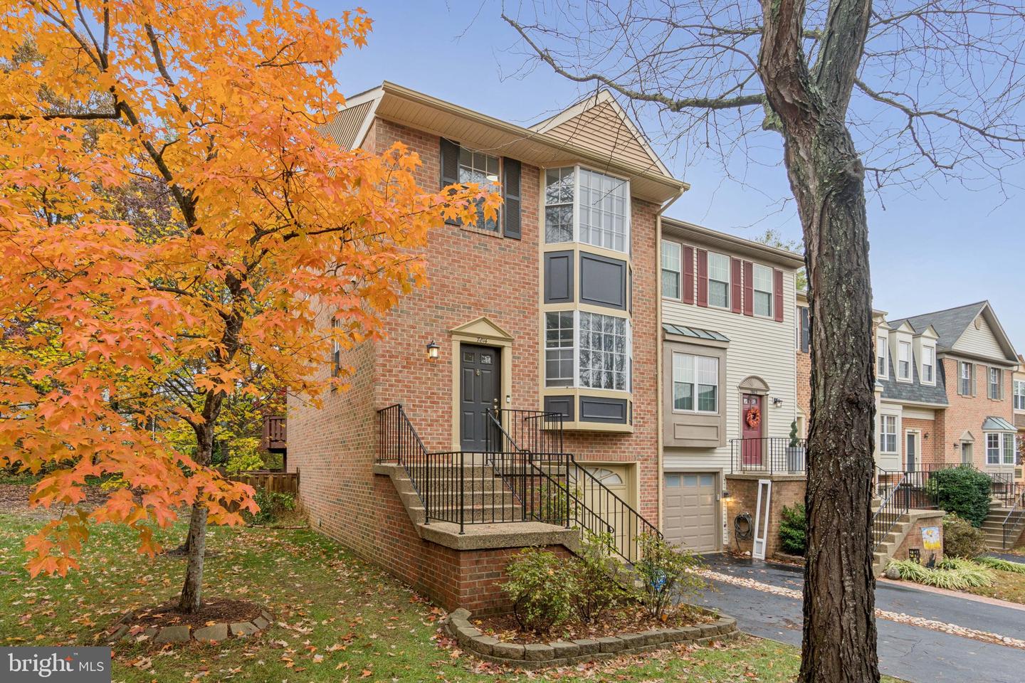 7814 SOLOMON SEAL DR, SPRINGFIELD, Virginia 22152, 3 Bedrooms Bedrooms, ,2 BathroomsBathrooms,Residential,For sale,7814 SOLOMON SEAL DR,VAFX2276526 MLS # VAFX2276526