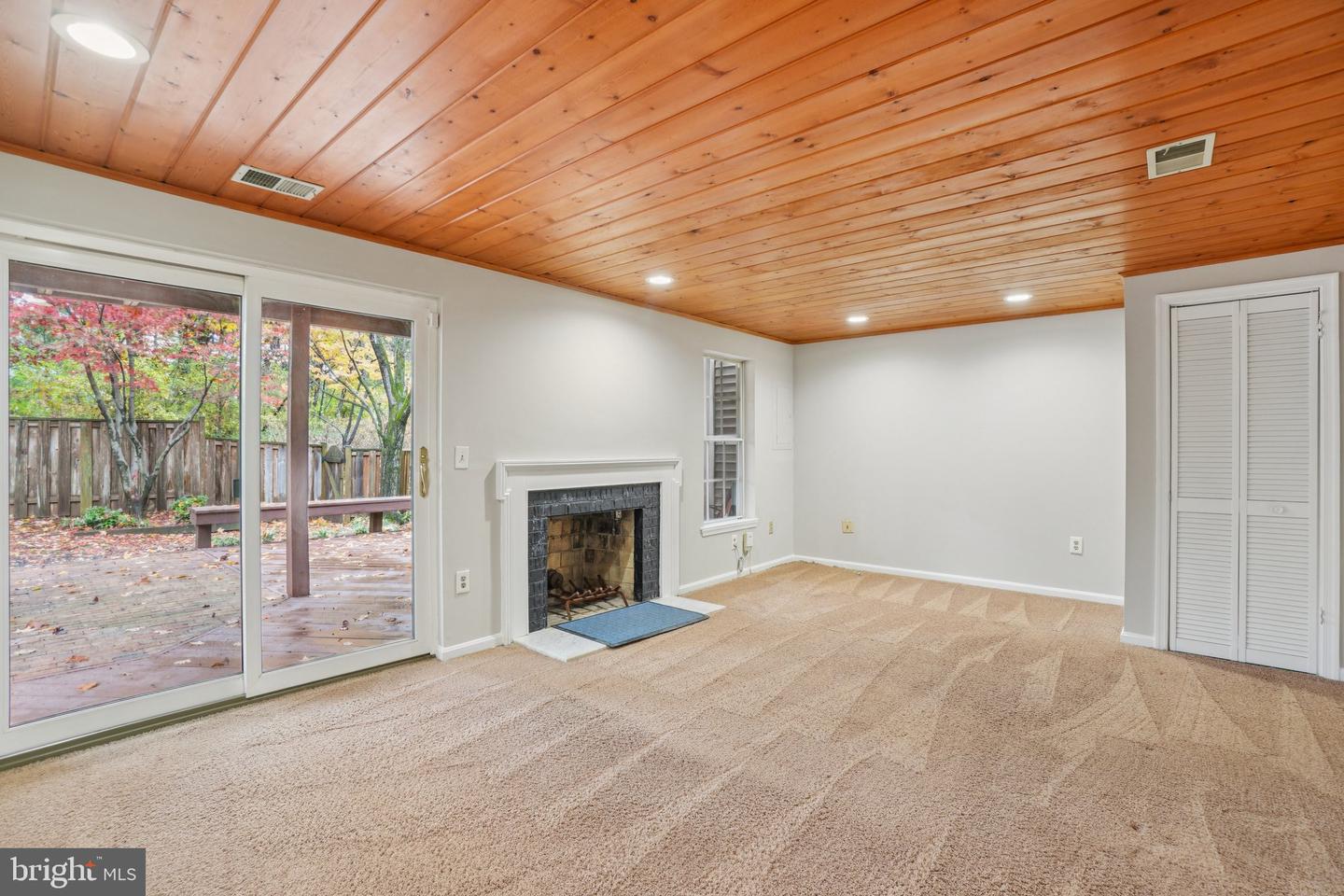 7814 SOLOMON SEAL DR, SPRINGFIELD, Virginia 22152, 3 Bedrooms Bedrooms, ,2 BathroomsBathrooms,Residential,For sale,7814 SOLOMON SEAL DR,VAFX2276526 MLS # VAFX2276526