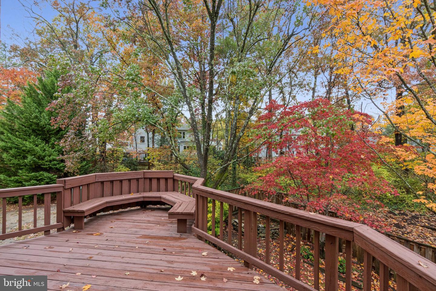 7814 SOLOMON SEAL DR, SPRINGFIELD, Virginia 22152, 3 Bedrooms Bedrooms, ,2 BathroomsBathrooms,Residential,For sale,7814 SOLOMON SEAL DR,VAFX2276526 MLS # VAFX2276526