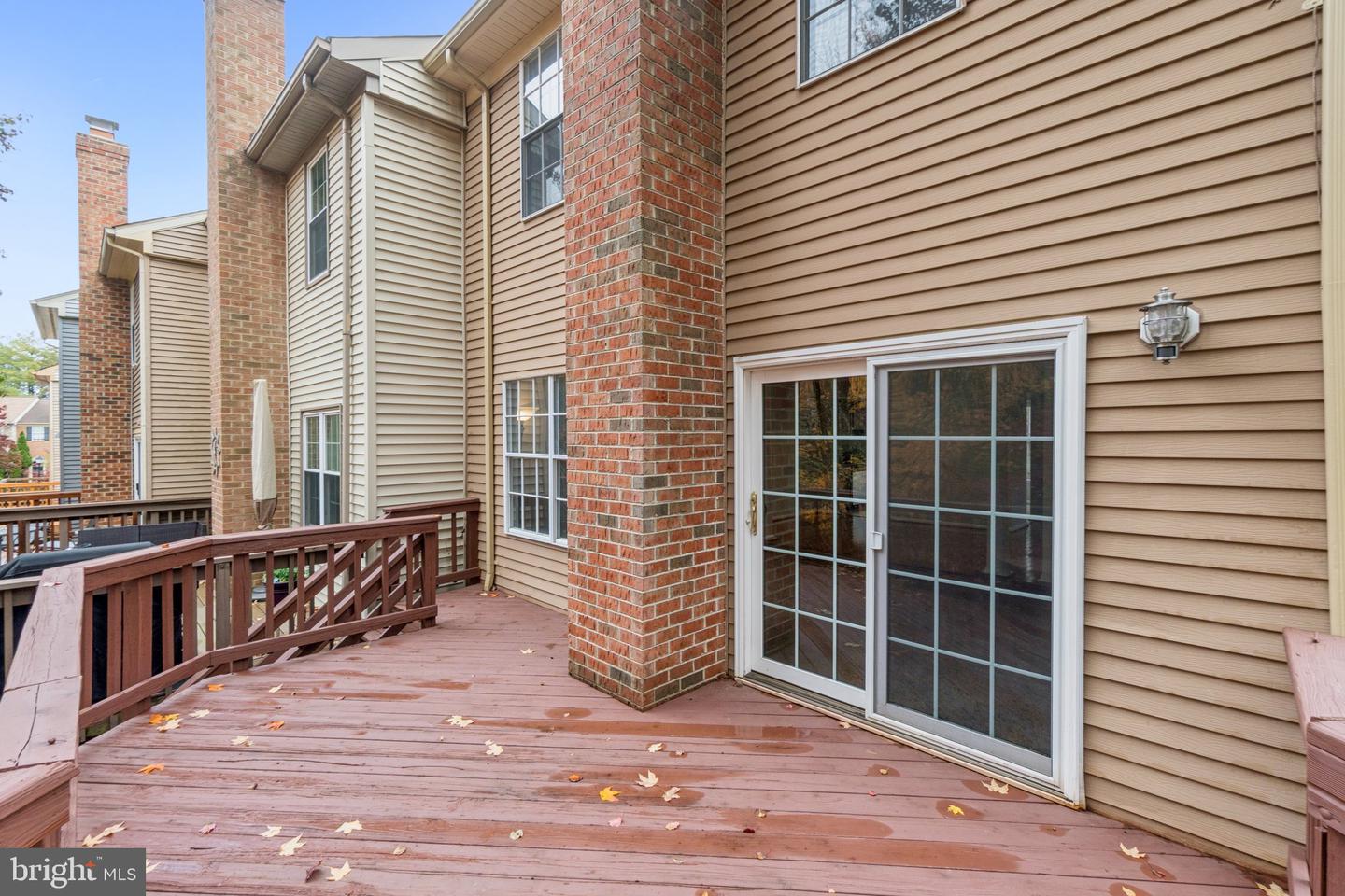 7814 SOLOMON SEAL DR, SPRINGFIELD, Virginia 22152, 3 Bedrooms Bedrooms, ,2 BathroomsBathrooms,Residential,For sale,7814 SOLOMON SEAL DR,VAFX2276526 MLS # VAFX2276526