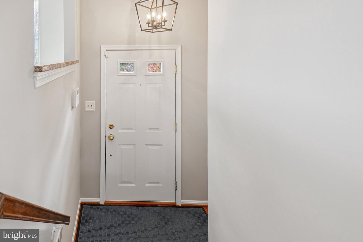 7814 SOLOMON SEAL DR, SPRINGFIELD, Virginia 22152, 3 Bedrooms Bedrooms, ,2 BathroomsBathrooms,Residential,For sale,7814 SOLOMON SEAL DR,VAFX2276526 MLS # VAFX2276526