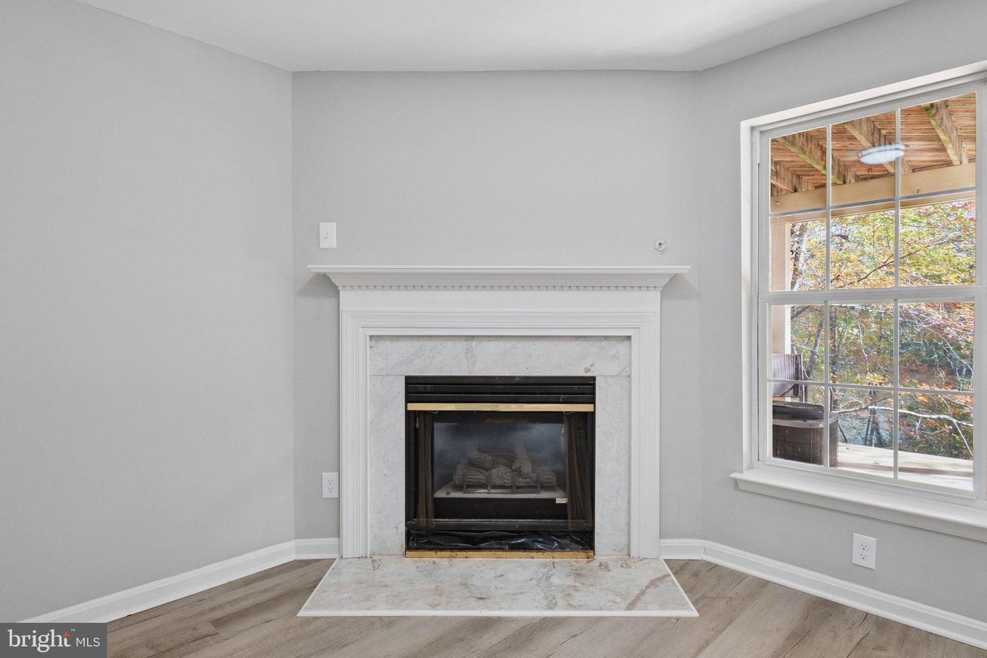 4851 EBB TIDE CT, DUMFRIES, Virginia 22025, 4 Bedrooms Bedrooms, 8 Rooms Rooms,3 BathroomsBathrooms,Residential,For sale,4851 EBB TIDE CT,VAPW2106828 MLS # VAPW2106828