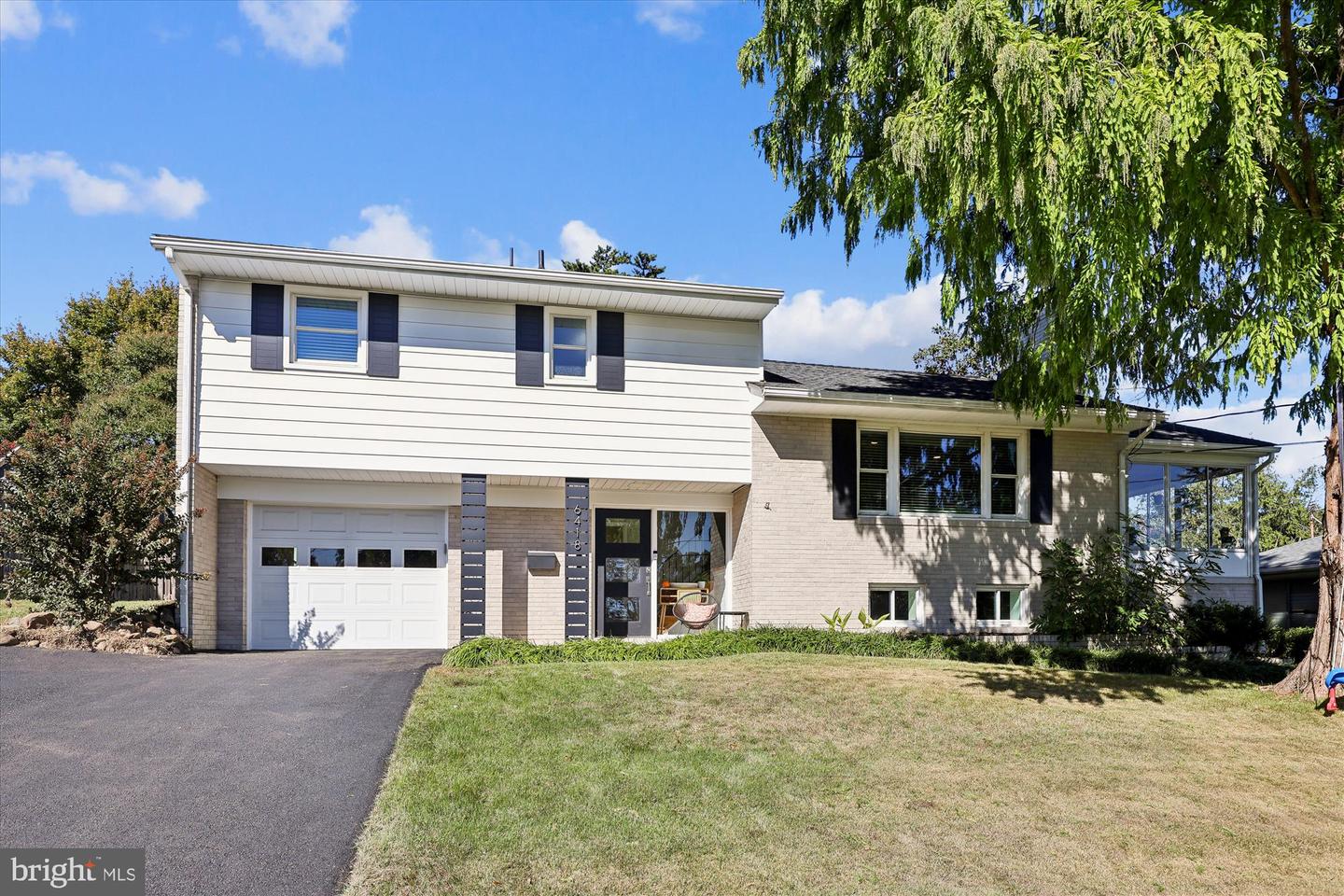 6418 PRINCETON DR, ALEXANDRIA, Virginia 22307, 4 Bedrooms Bedrooms, ,2 BathroomsBathrooms,Residential,For sale,6418 PRINCETON DR,VAFX2276534 MLS # VAFX2276534