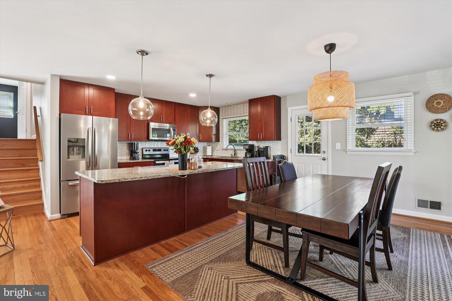 6418 PRINCETON DR, ALEXANDRIA, Virginia 22307, 4 Bedrooms Bedrooms, ,2 BathroomsBathrooms,Residential,For sale,6418 PRINCETON DR,VAFX2276534 MLS # VAFX2276534