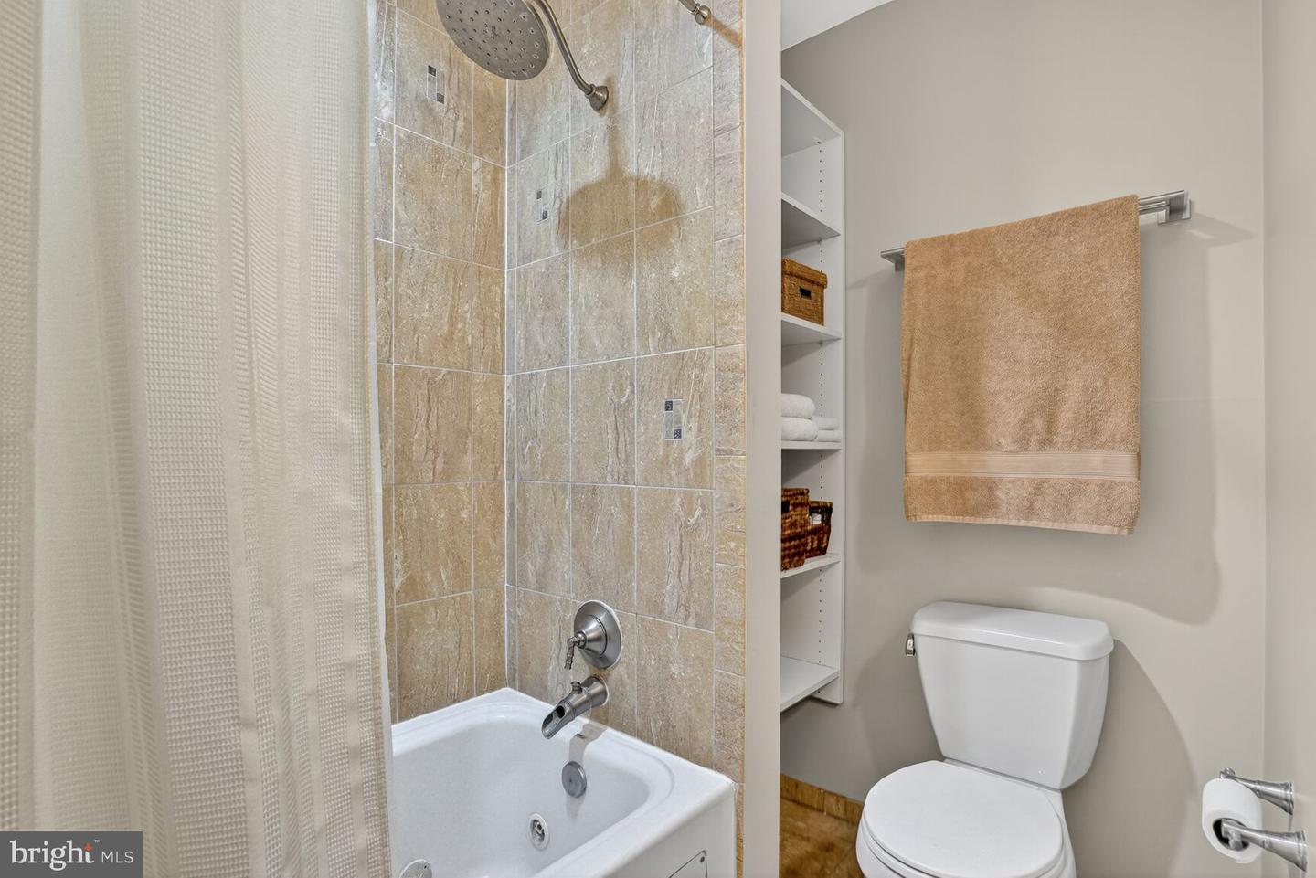 2627 ADAMS MILL RD NW #403, WASHINGTON, District Of Columbia 20009, 1 Bedroom Bedrooms, ,1 BathroomBathrooms,Residential,For sale,2627 ADAMS MILL RD NW #403,DCDC2229282 MLS # DCDC2229282